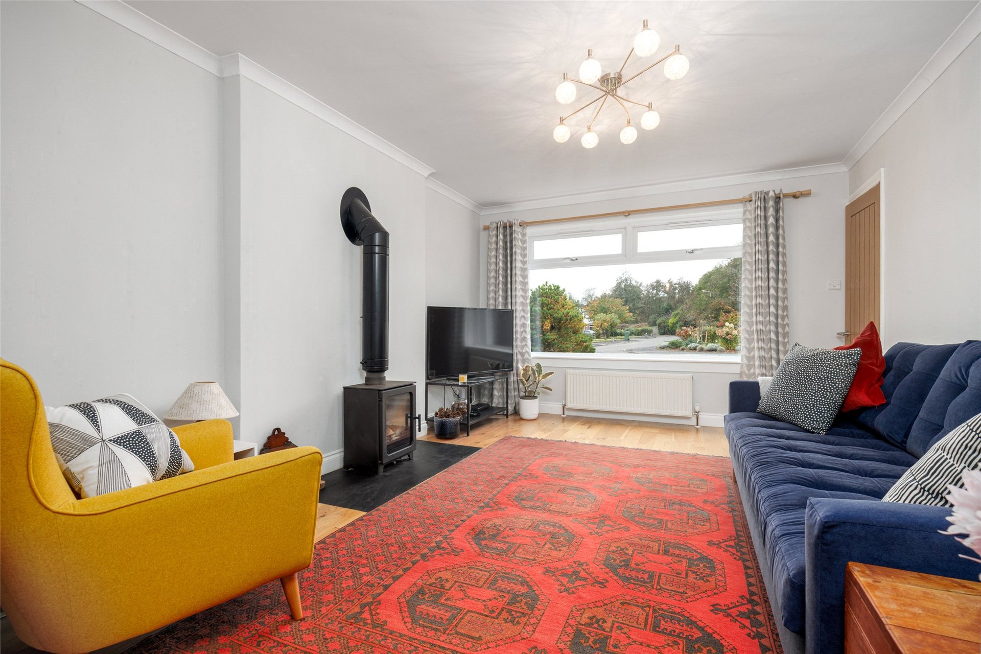 1 Moray Drive, Torrance, Glasgow, East Dunbartonshire, G64 4JG - Picture #5