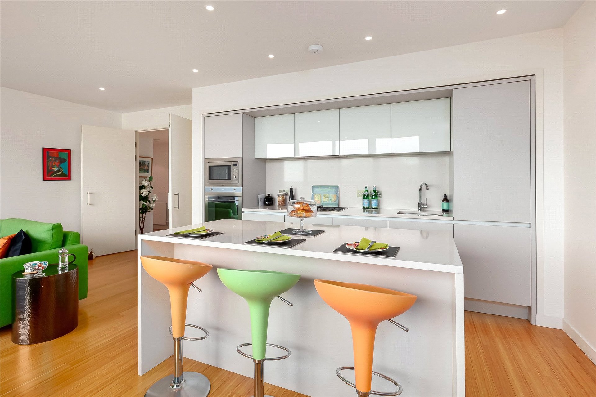 Flat 33, 28 Simpson Loan, Quartermile, Edinburgh, EH3 9GG - Picture #3