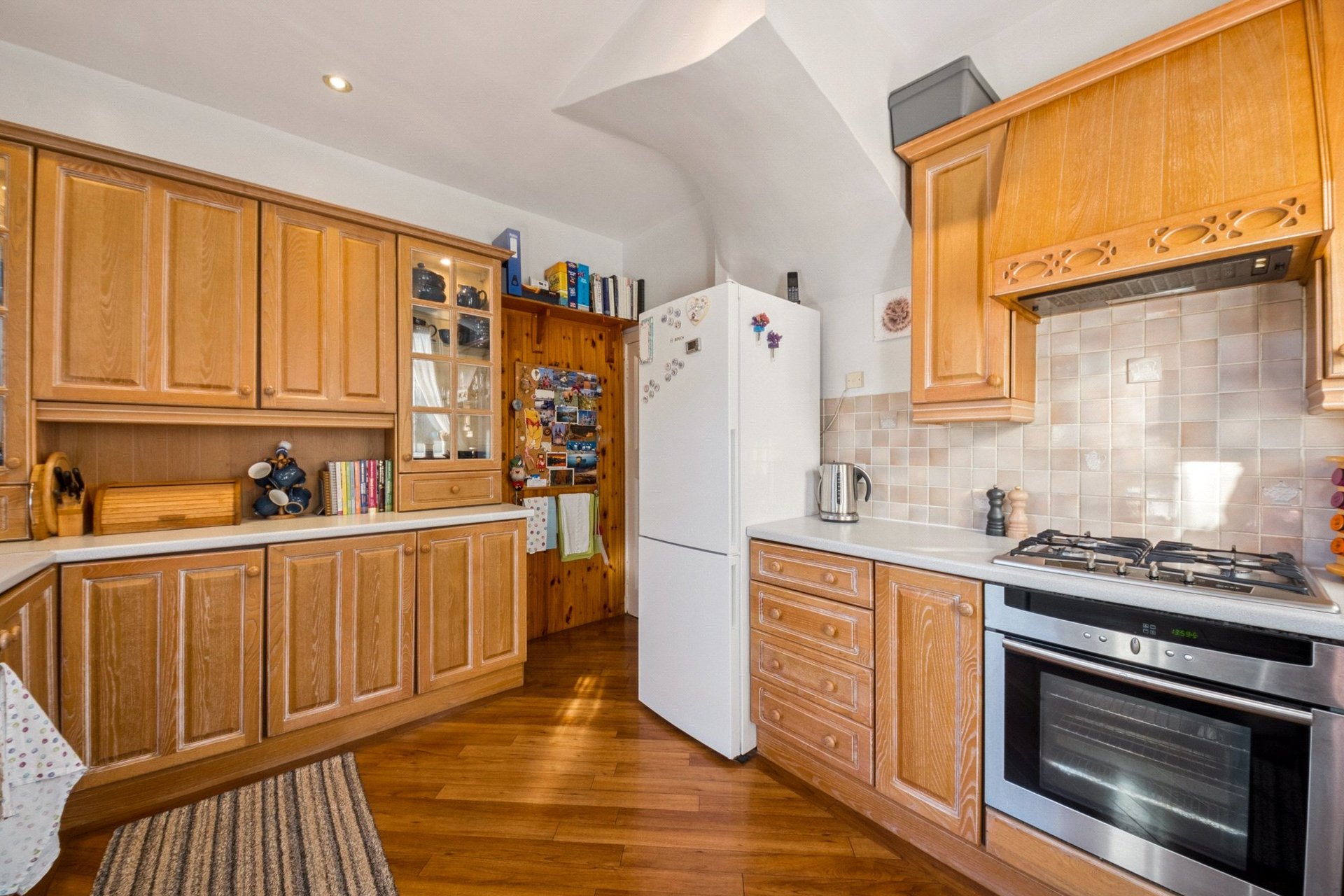 7 Reid Avenue, Bearsden, G61 3DR - Picture #11