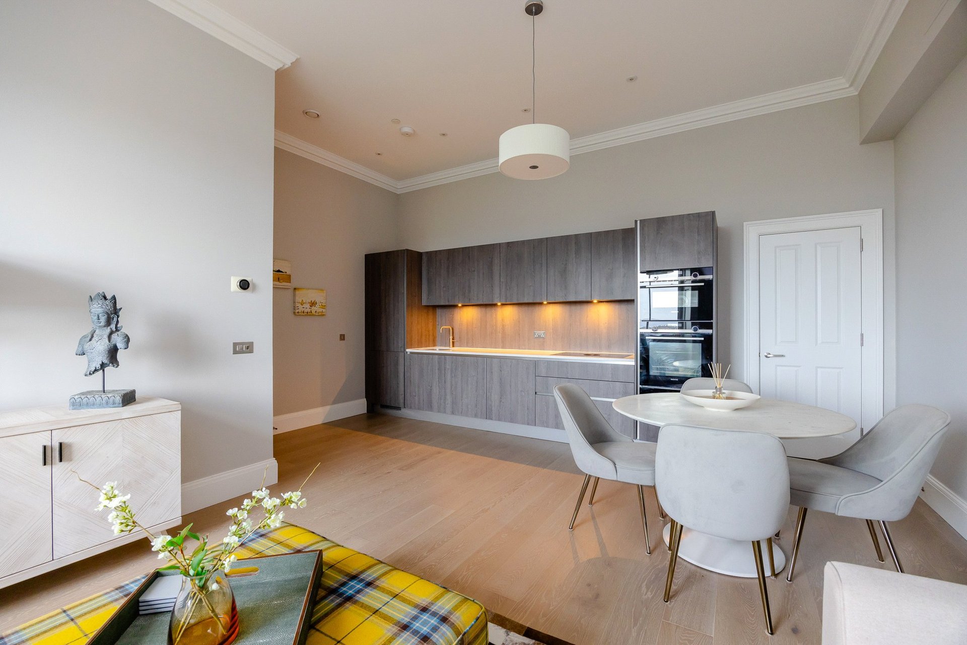 Flat 4, 13 Randolph Crescent, Edinburgh, EH3 7TT - Picture #5