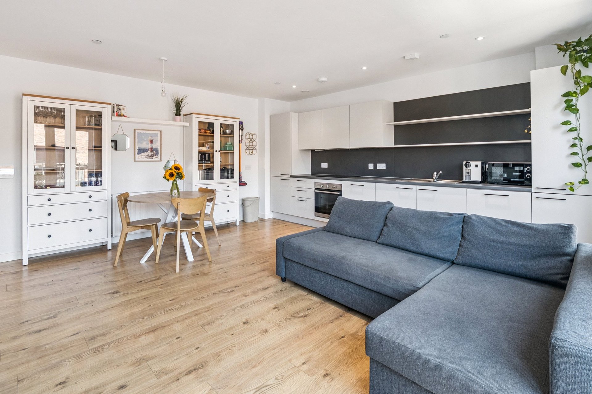 1/10 Chandler Crescent, Leith, Edinburgh, EH6 7AP - Picture #6