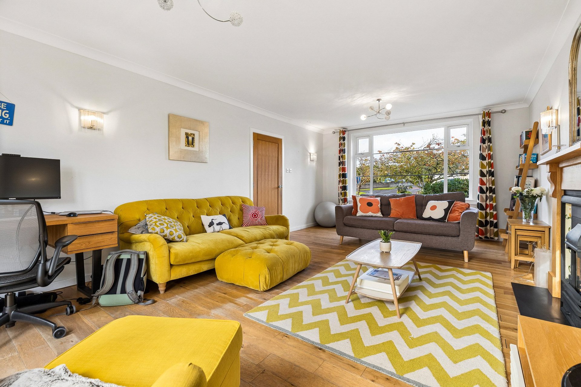 36 Stockiemuir Avenue, Bearsden, G61 3LJ - Picture #3