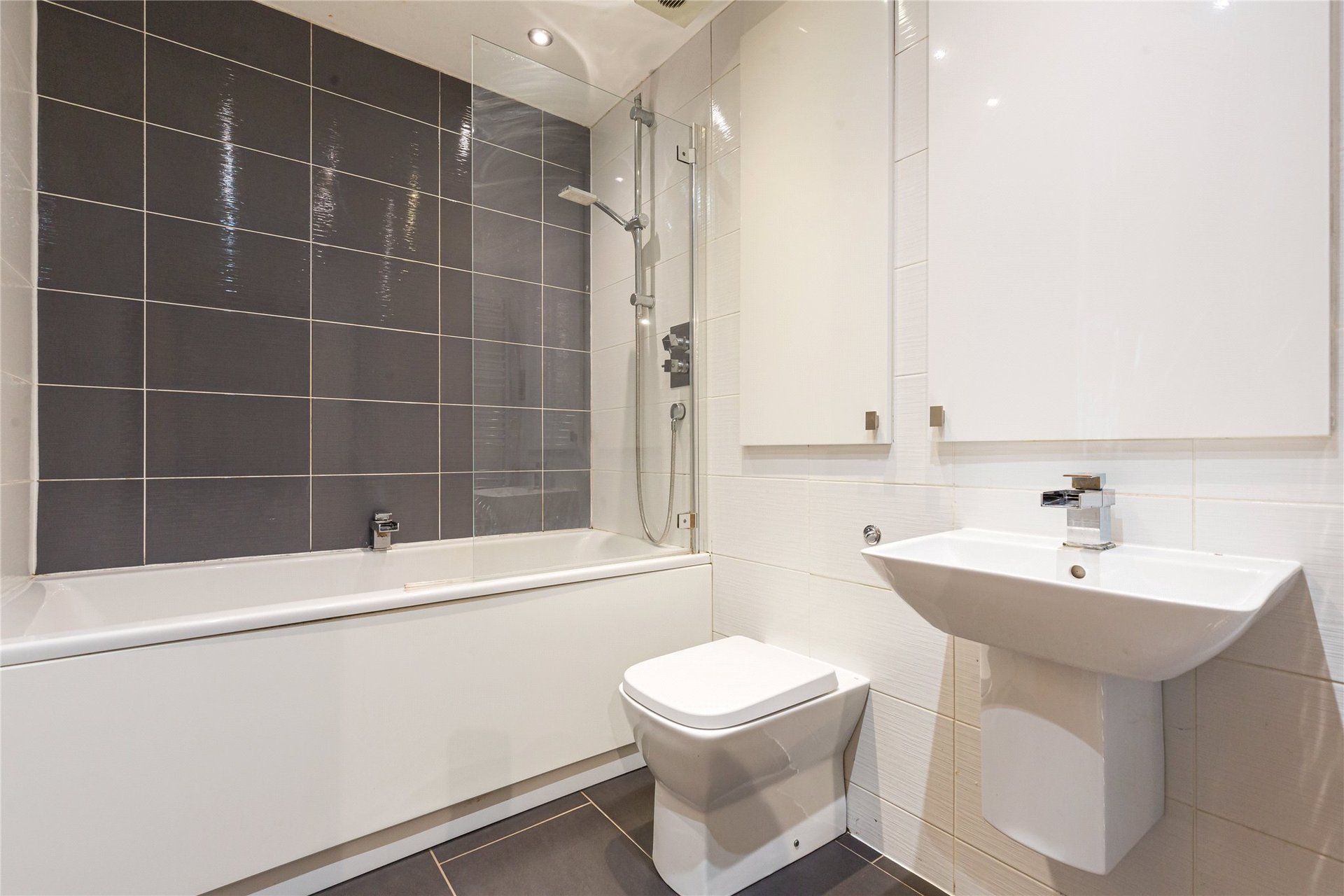 33/4 Ocean Drive, Edinburgh, Midlothian, EH6 6JL - Picture #17