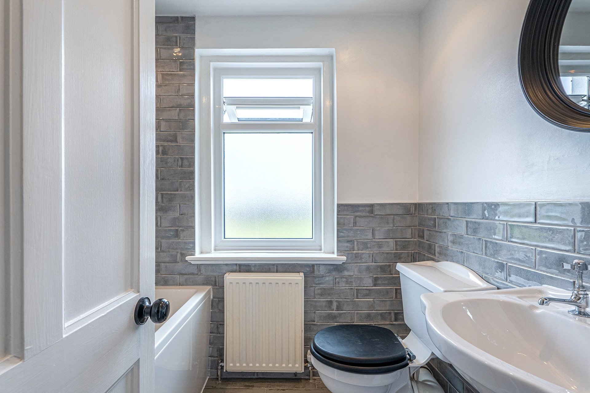 Yew Tree House, 38 Braehead Road, Thorntonhall, Glasgow, G74 5AQ - Picture #39