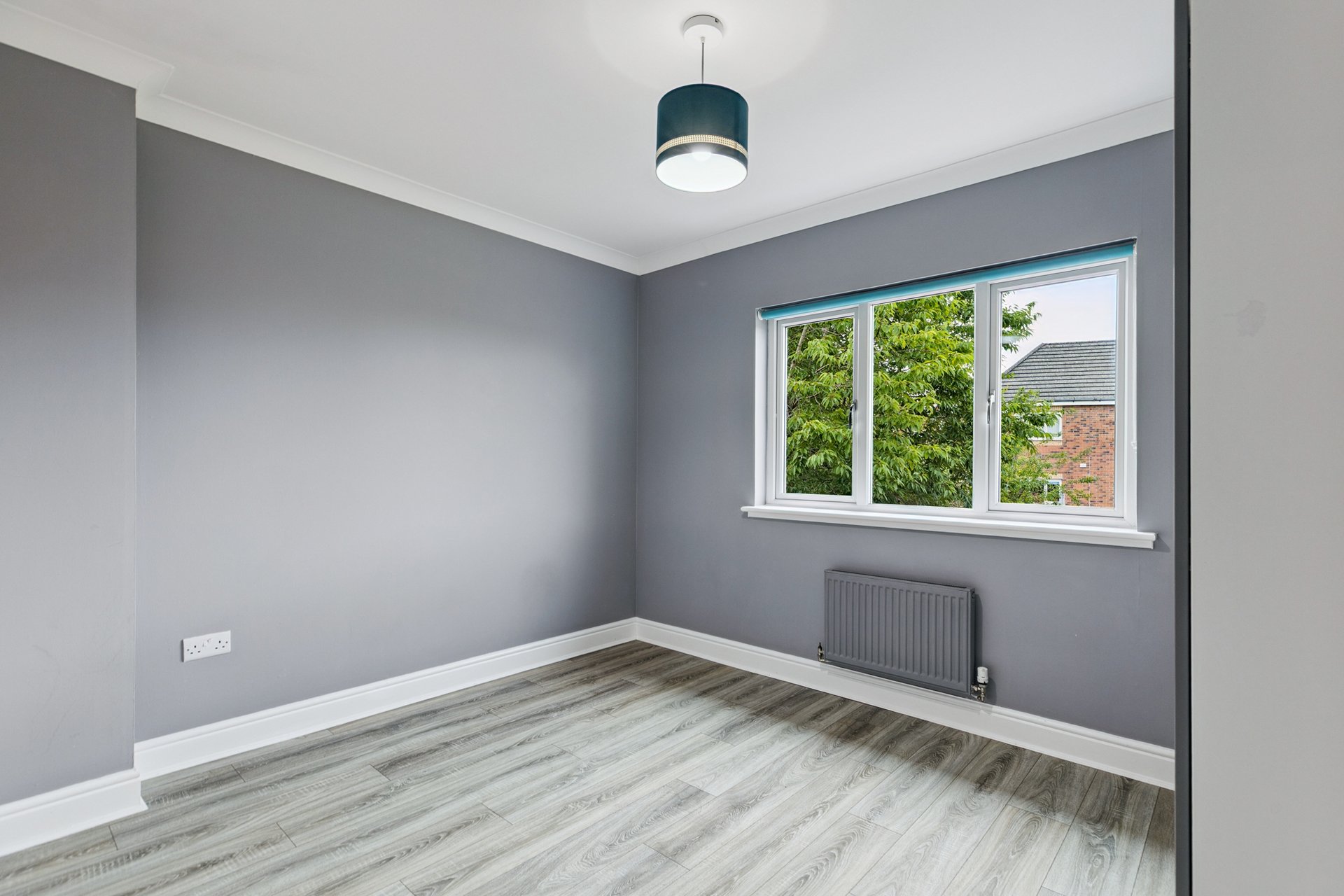 28 Deaconsbrook Road, Thornliebank, G46 7UX - Picture #28