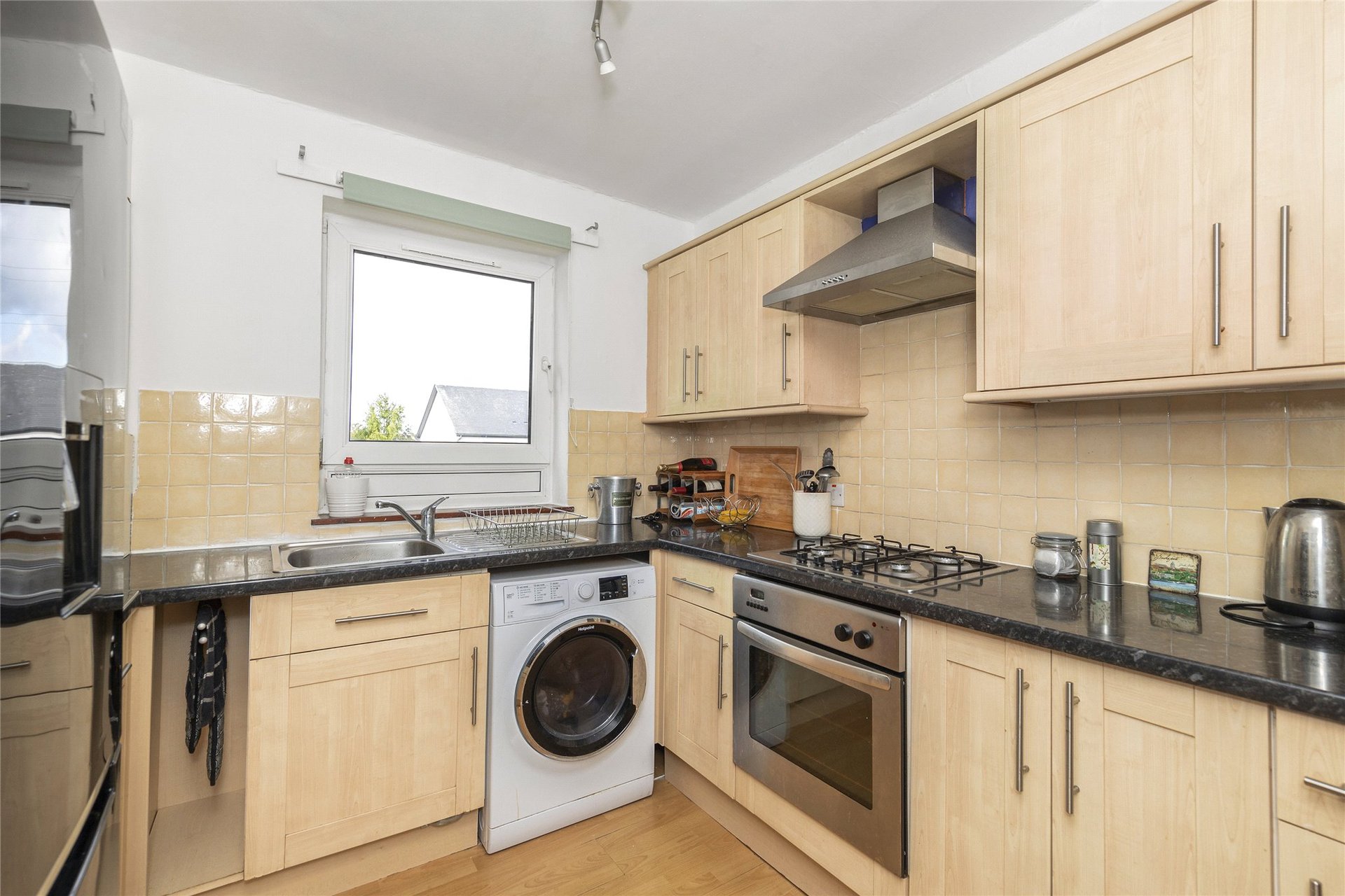 41/2 Juniper Avenue, Juniper Green, Midlothian, EH14 5EE - Picture #7