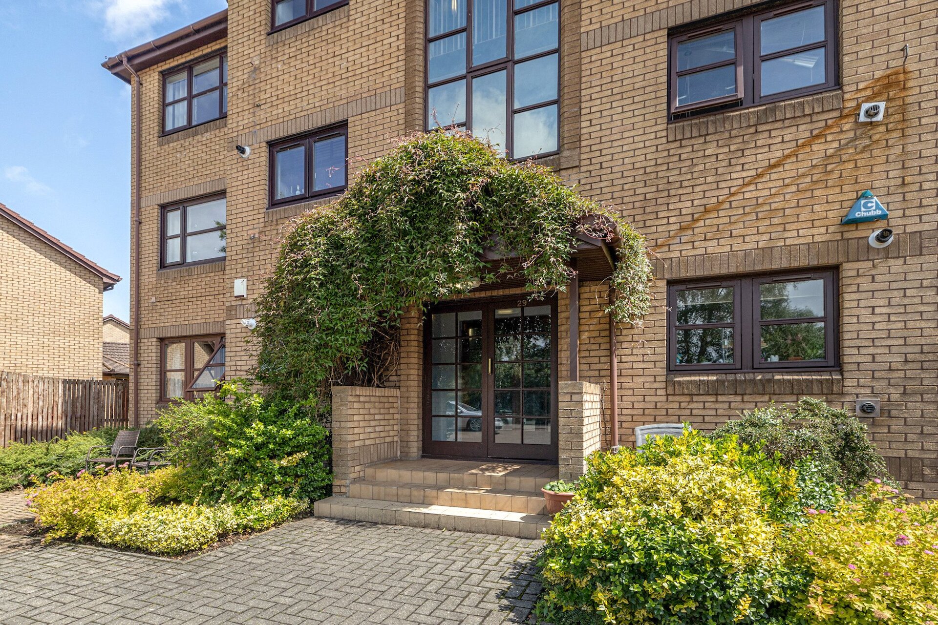 Flat 5, 29 Springkell Gardens, Glasgow, Glasgow City, G41 4BP - Picture #1