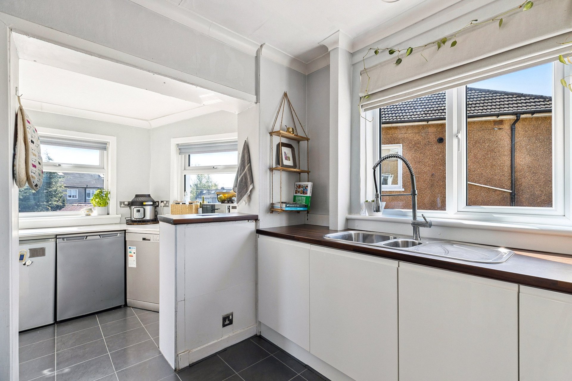 9 Teviot Crescent, Bearsden, G61 1LR - Picture #6