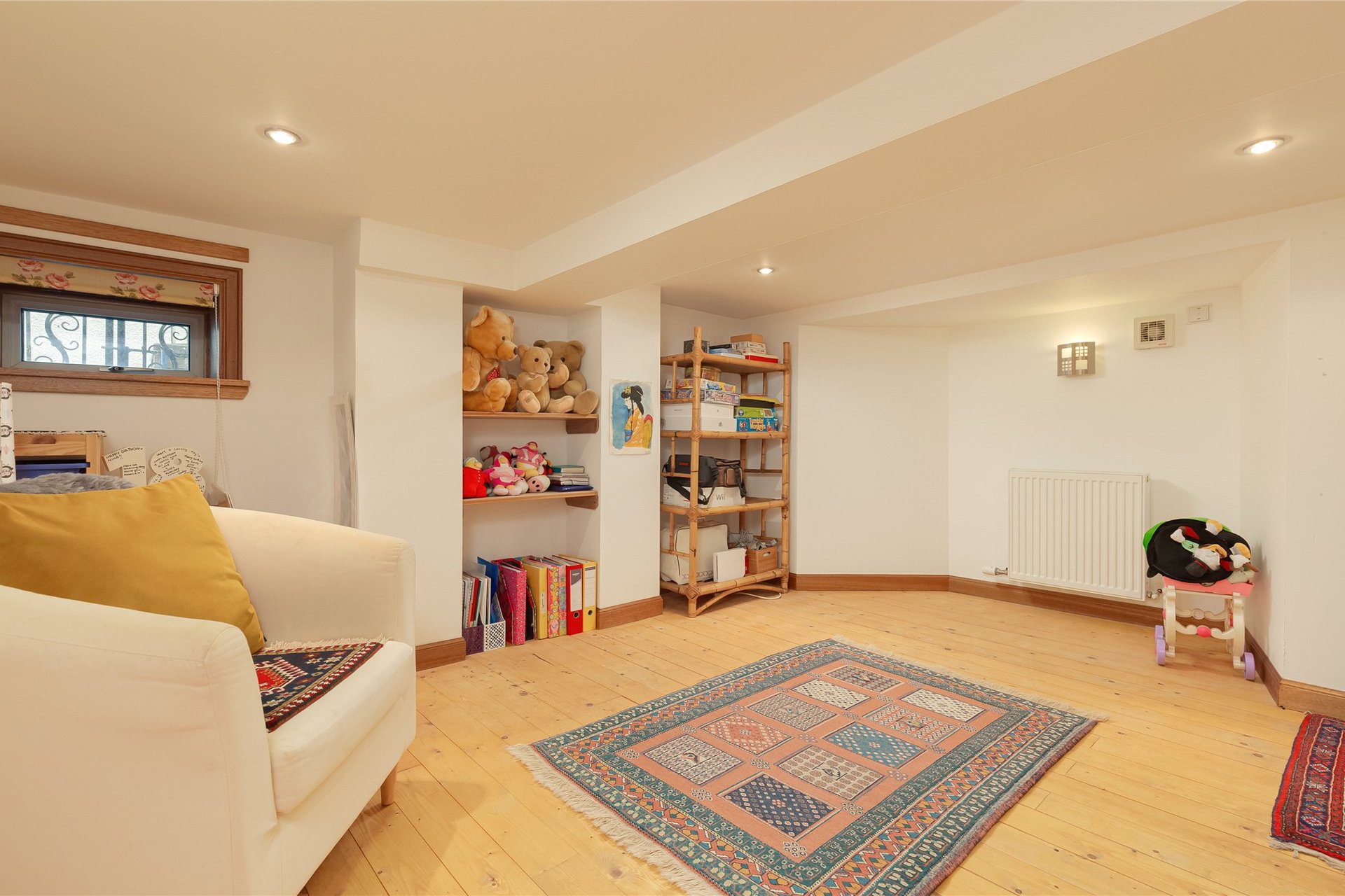 23 Blinkbonny Gardens, Edinburgh, EH4 3HG - Picture #17