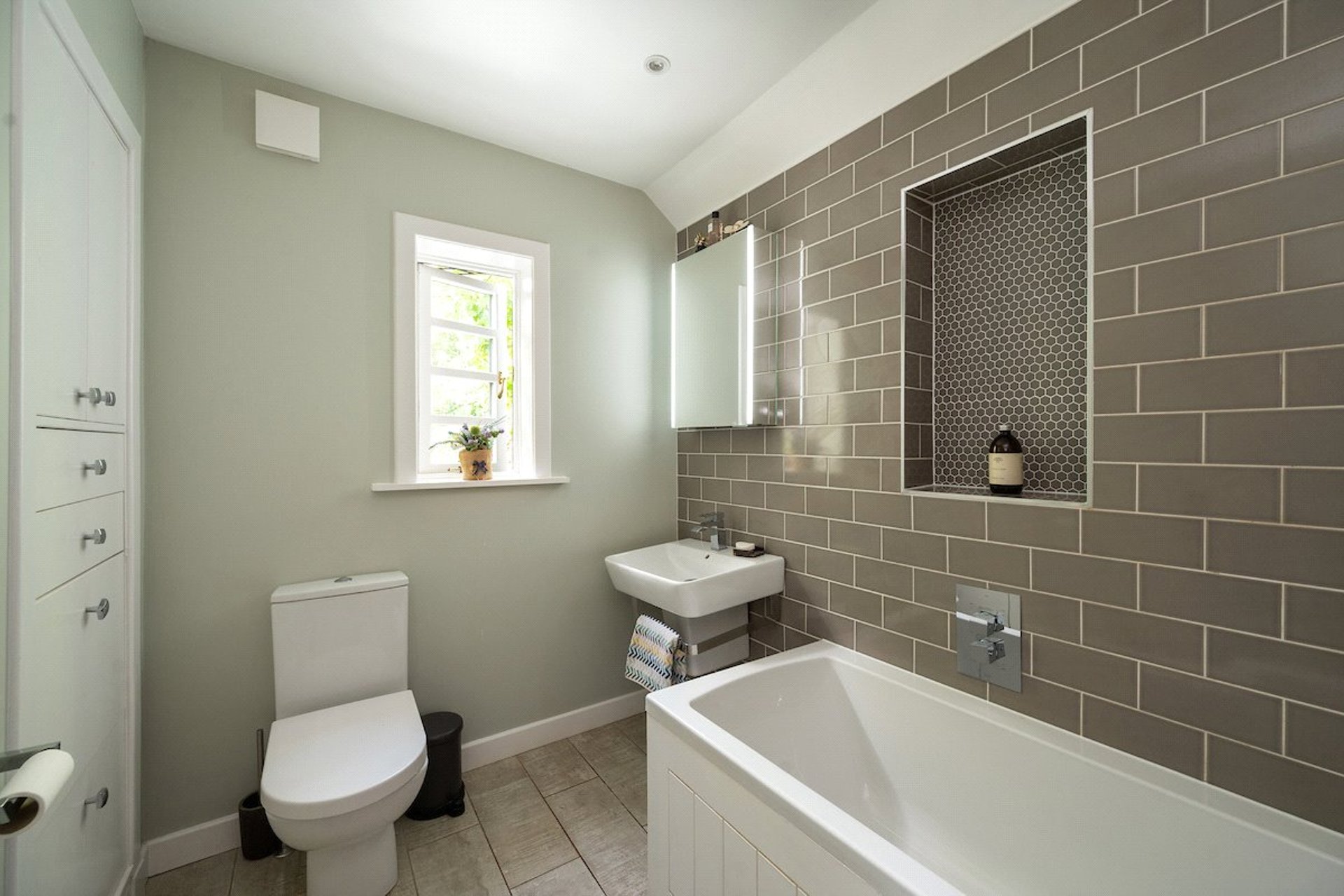 The Willows, Main Street, Gullane, East Lothian, EH31 2DR - Picture #19