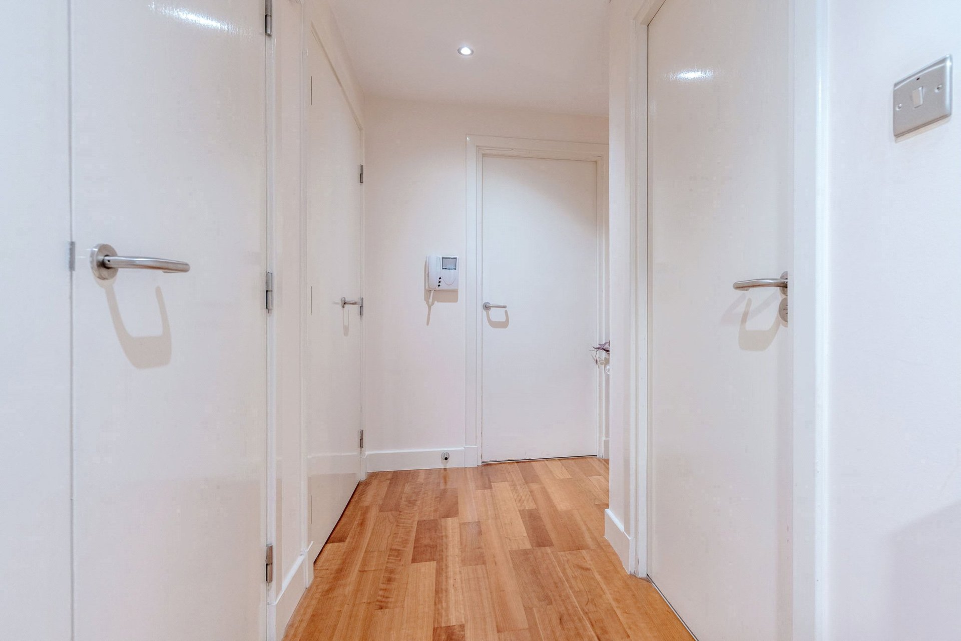 Flat 5/3 McIntyre & Hogg, 120 Ingram Street, Merchant City, Glasgow City, G1 1EJ - Picture #16