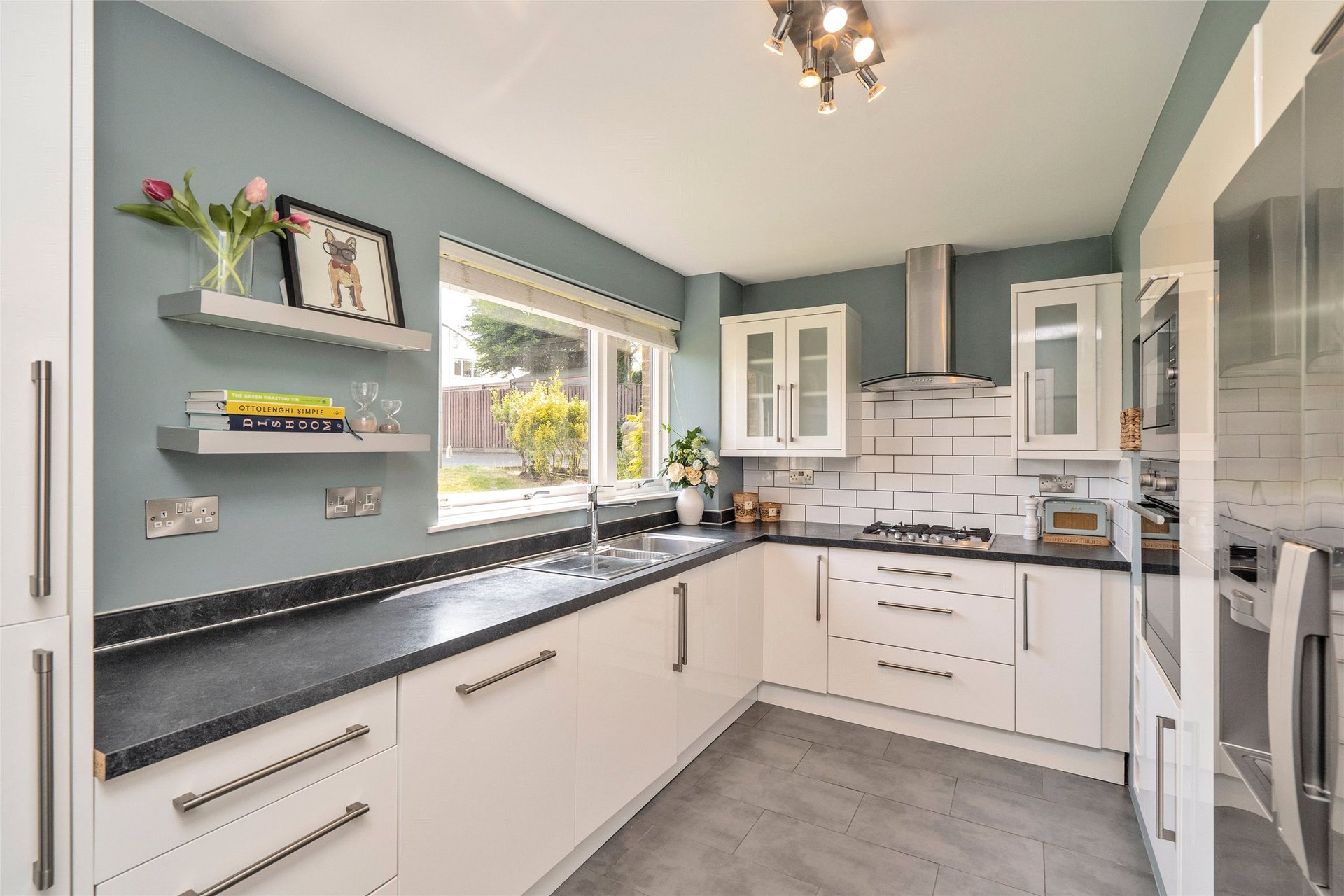3/4 Western Gardens, Murrayfield, Edinburgh, EH12 5QD - Picture #9