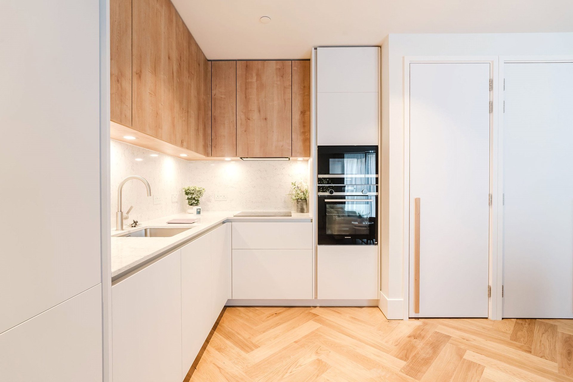 Flat 34 (Pavilion B), 3 Elder Street, Edinburgh, Midlothian, EH1 3BP - Picture #3