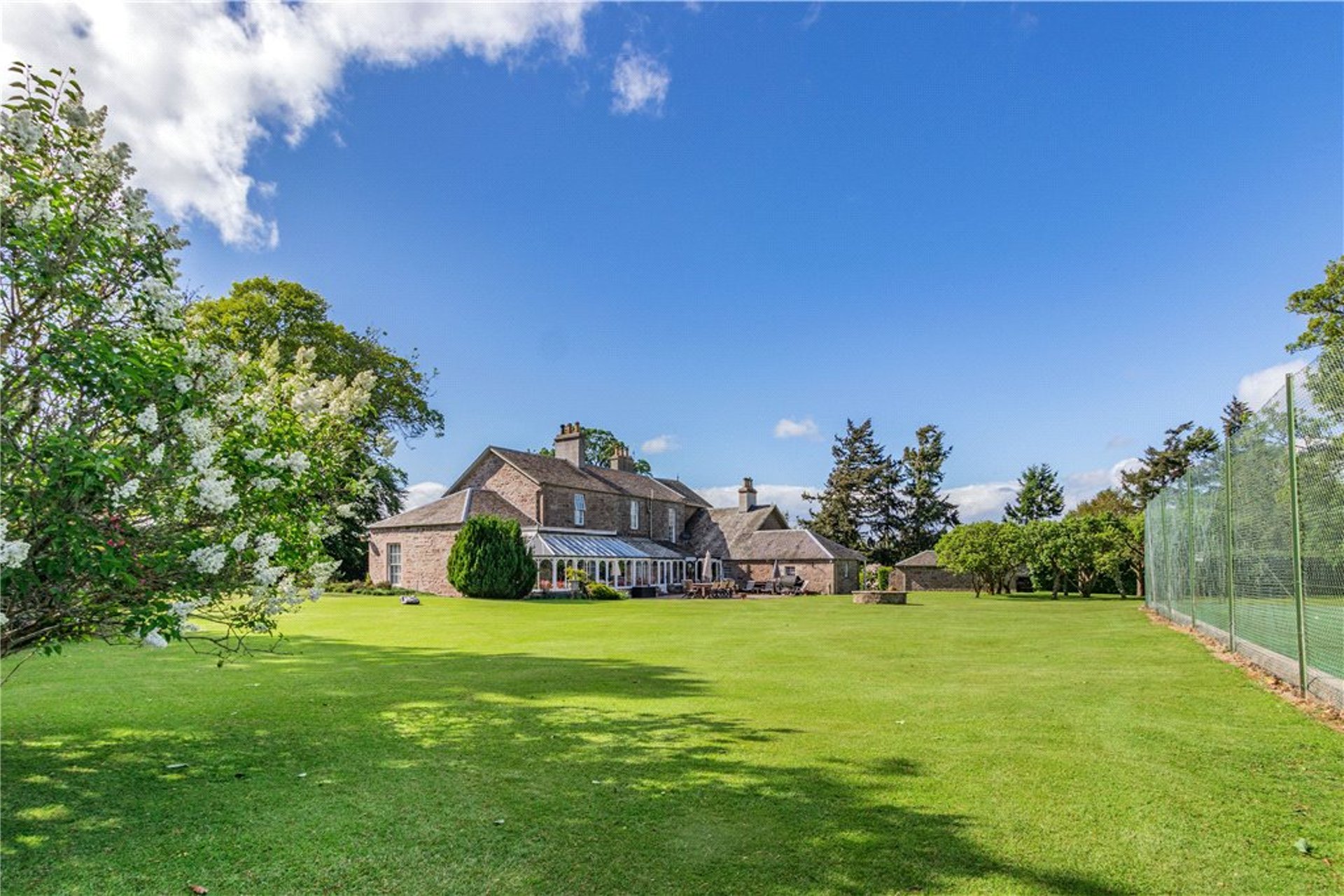 West Mains Of Huntingtower, Perth, PH1 1PX - Picture #27