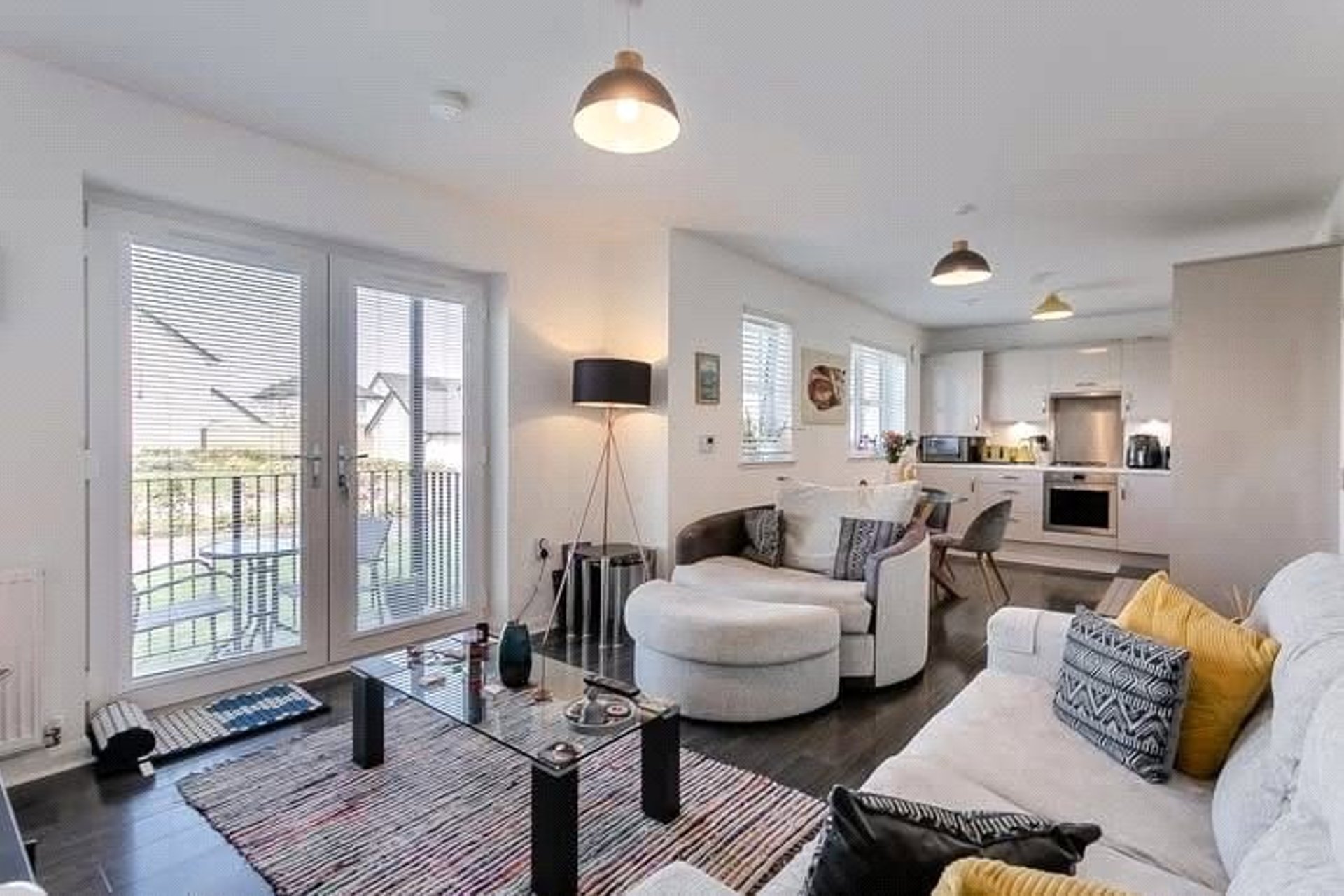 18 Snibble Gardens, Uphall Station, Livingston, West Lothian, EH54 5FL - Picture #3