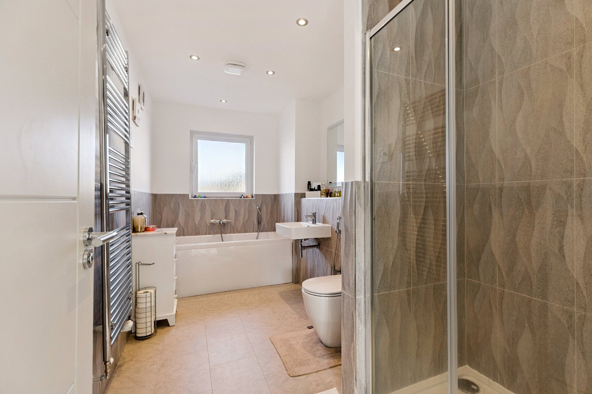 3 Raeside Way, Newton Mearns, Glasgow, East Renfrewshire, G77 6YL - Picture #36