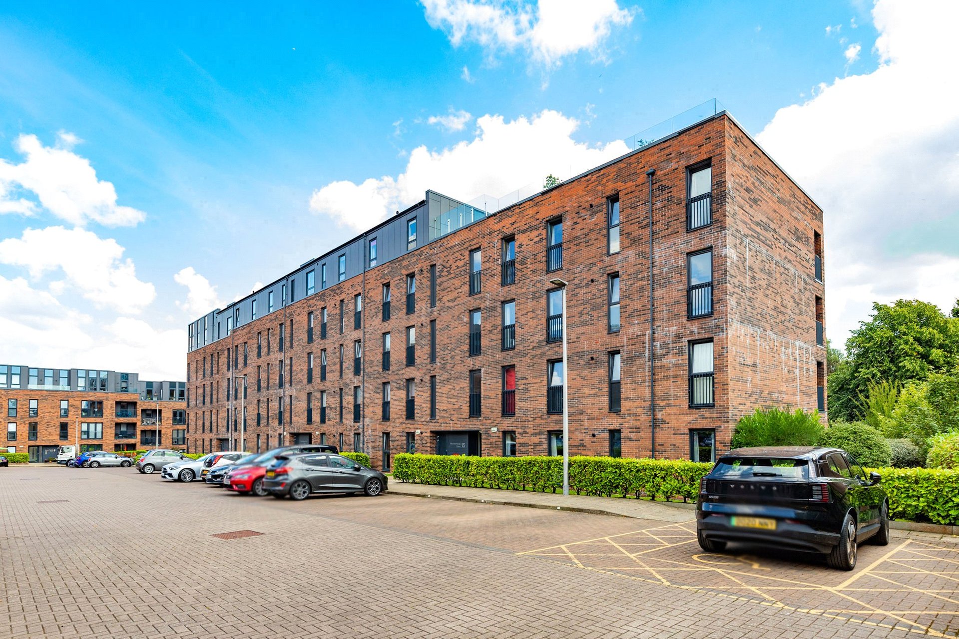 Flat 2, 15 Mansionhouse Court, Langside, Glasgow, G41 3DE - Picture #2