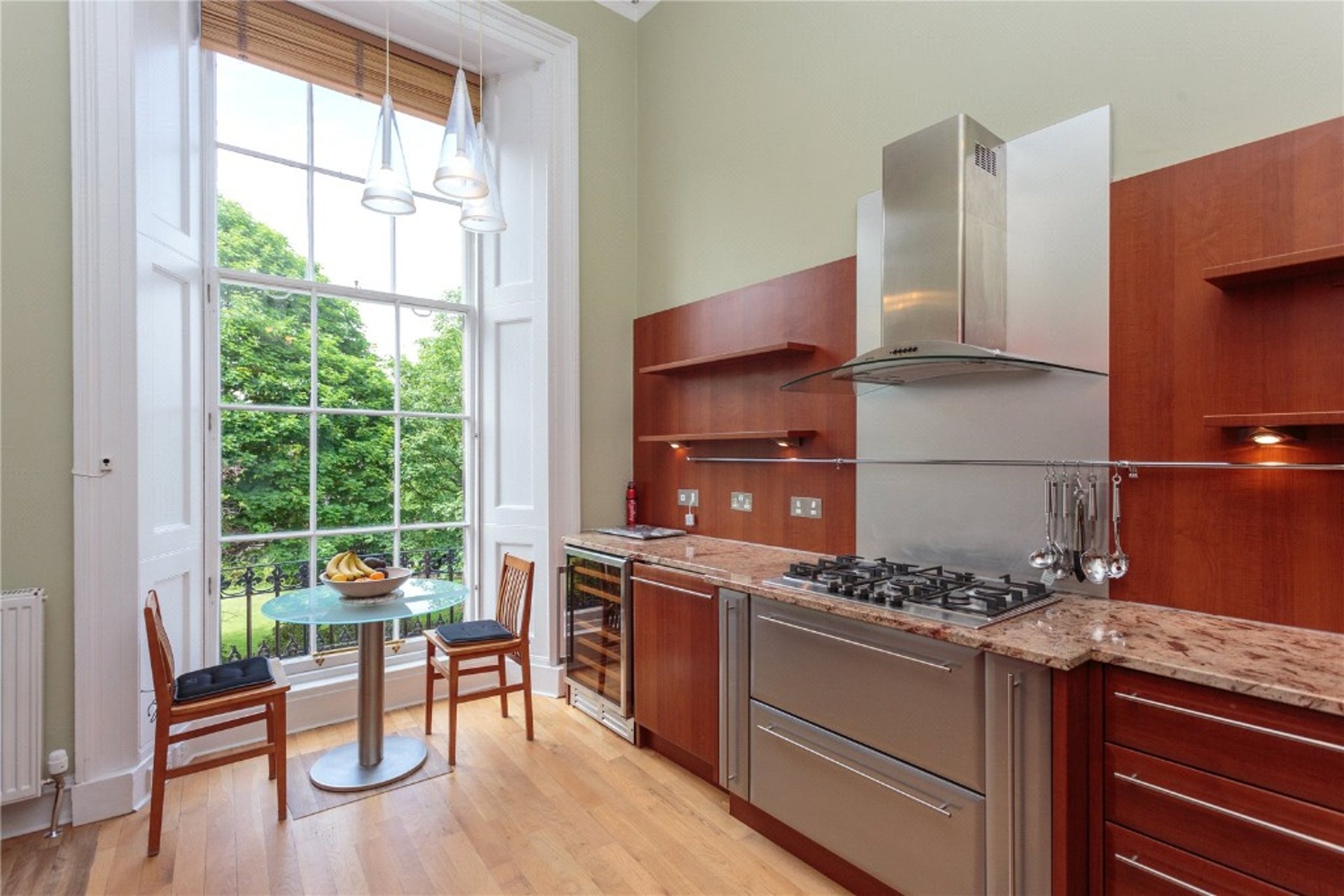 7 Royal Circus, New Town, Edinburgh, EH3 6TL - Picture #8