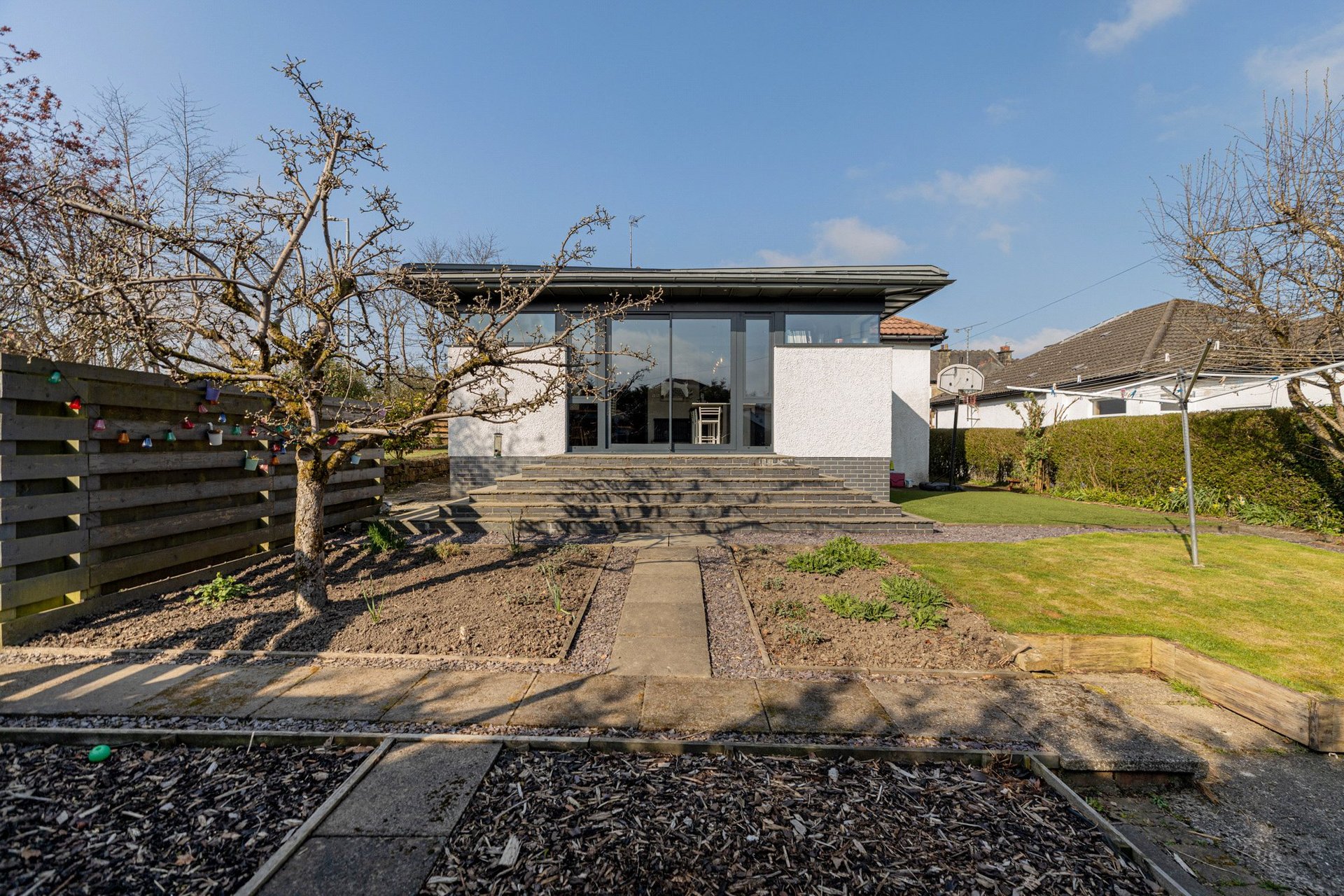 2 Broomley Drive, Giffnock, Glasgow, G46 6PD - Picture #28