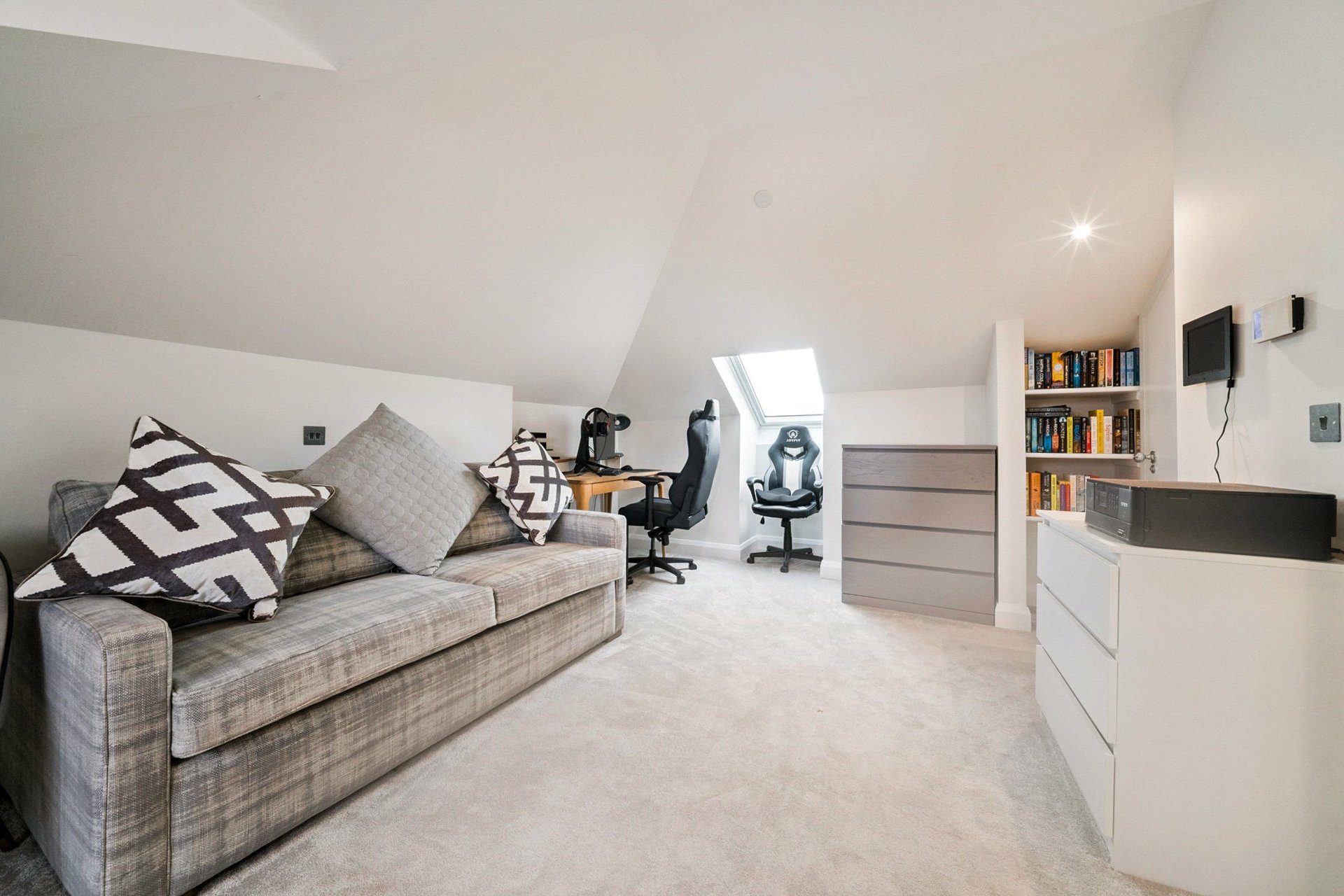 Flat 2, 1 Minto Mews, Edinburgh, EH9 1AB - Picture #16