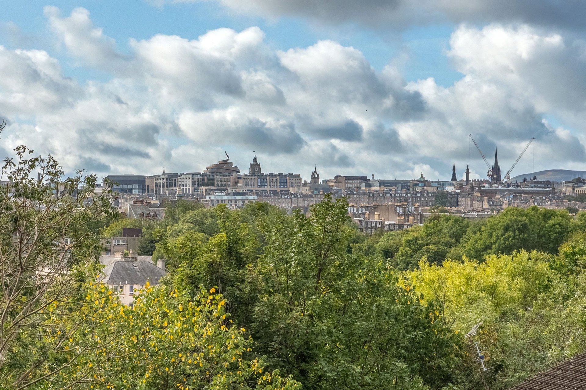 4/6 Kinghorn Place, Edinburgh, EH6 4BN - Picture #13