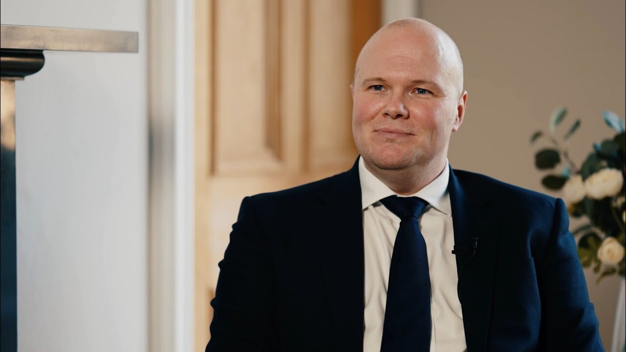 Living Local with Bob Duncan