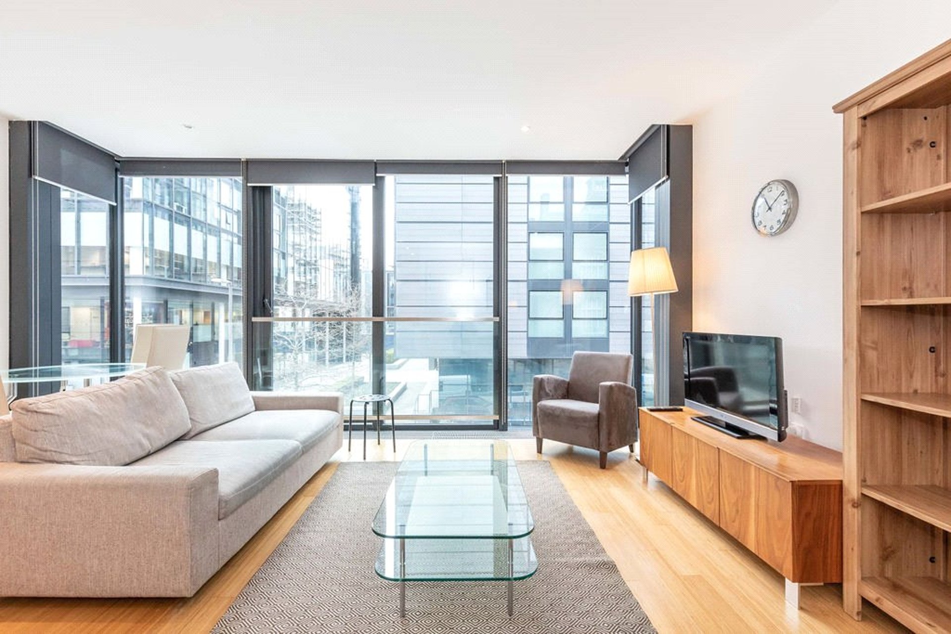 Flat 11, 21 Simpson Loan, Lauriston, Edinburgh, EH3 9GD - Picture #3
