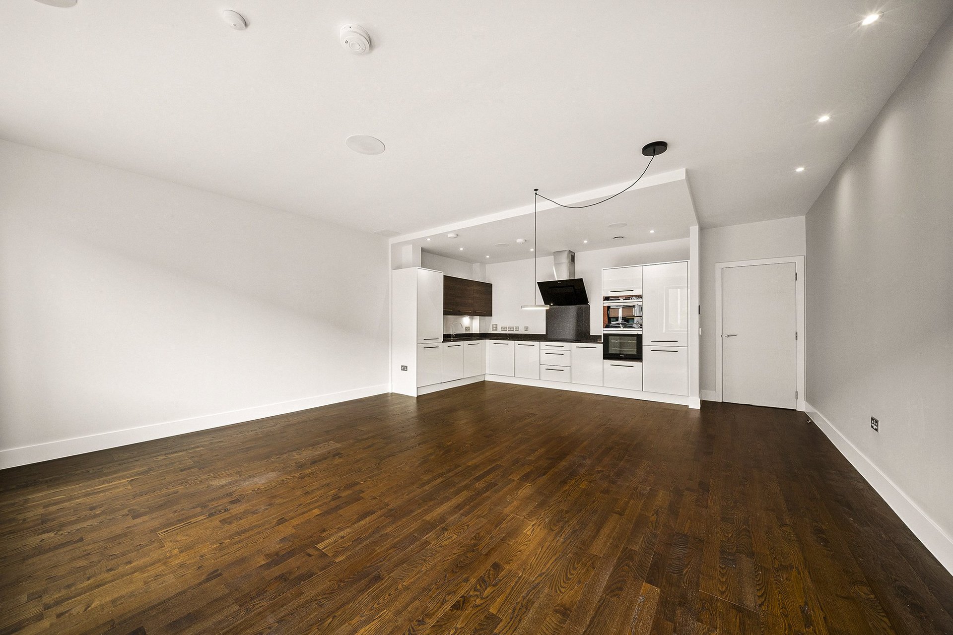 Flat 7, 73 Logie Green Road, Edinburgh, EH7 4HF - Picture #5