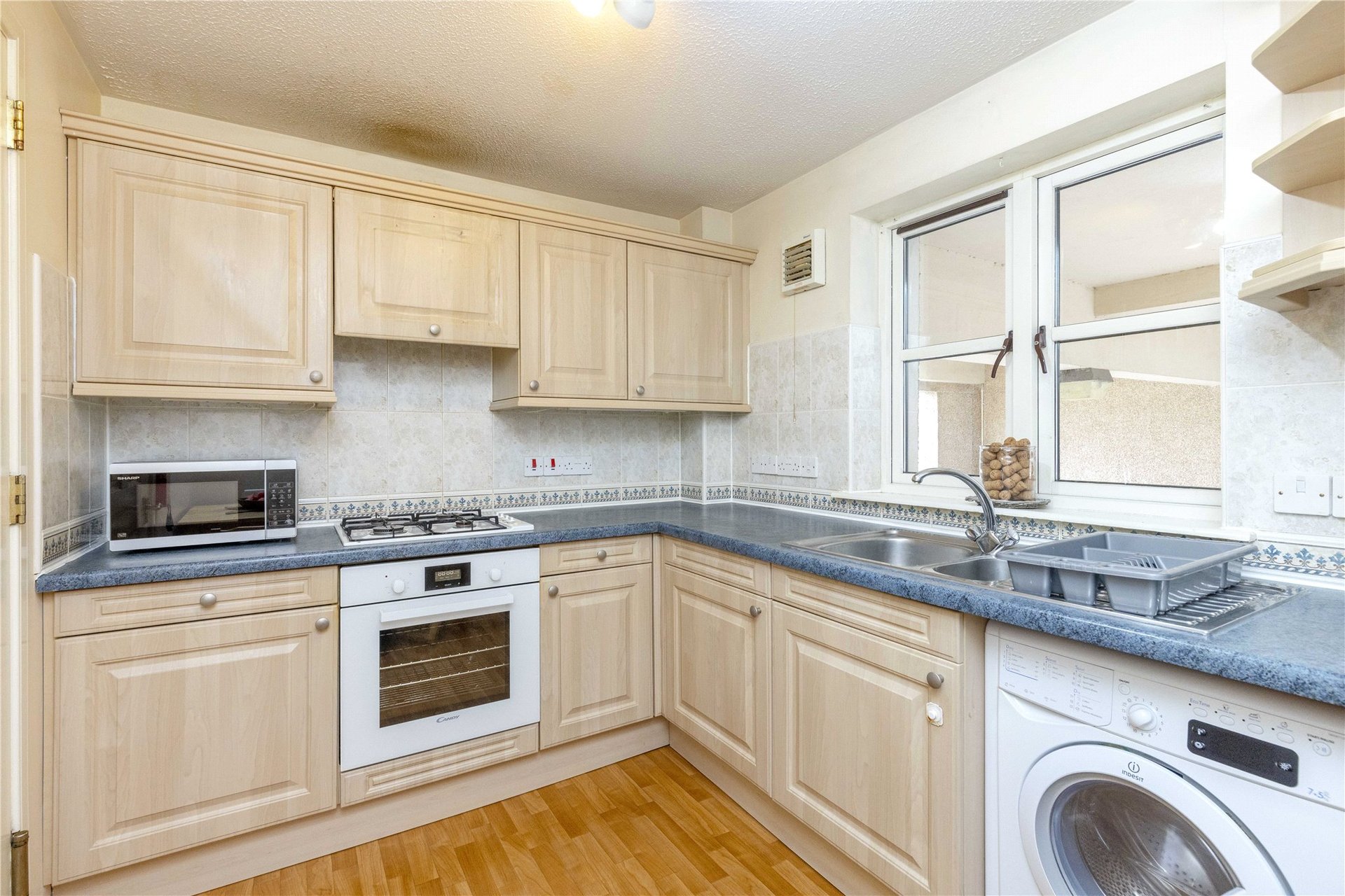 22/7 South Gray Street, Edinburgh, EH9 1TE - Picture #11