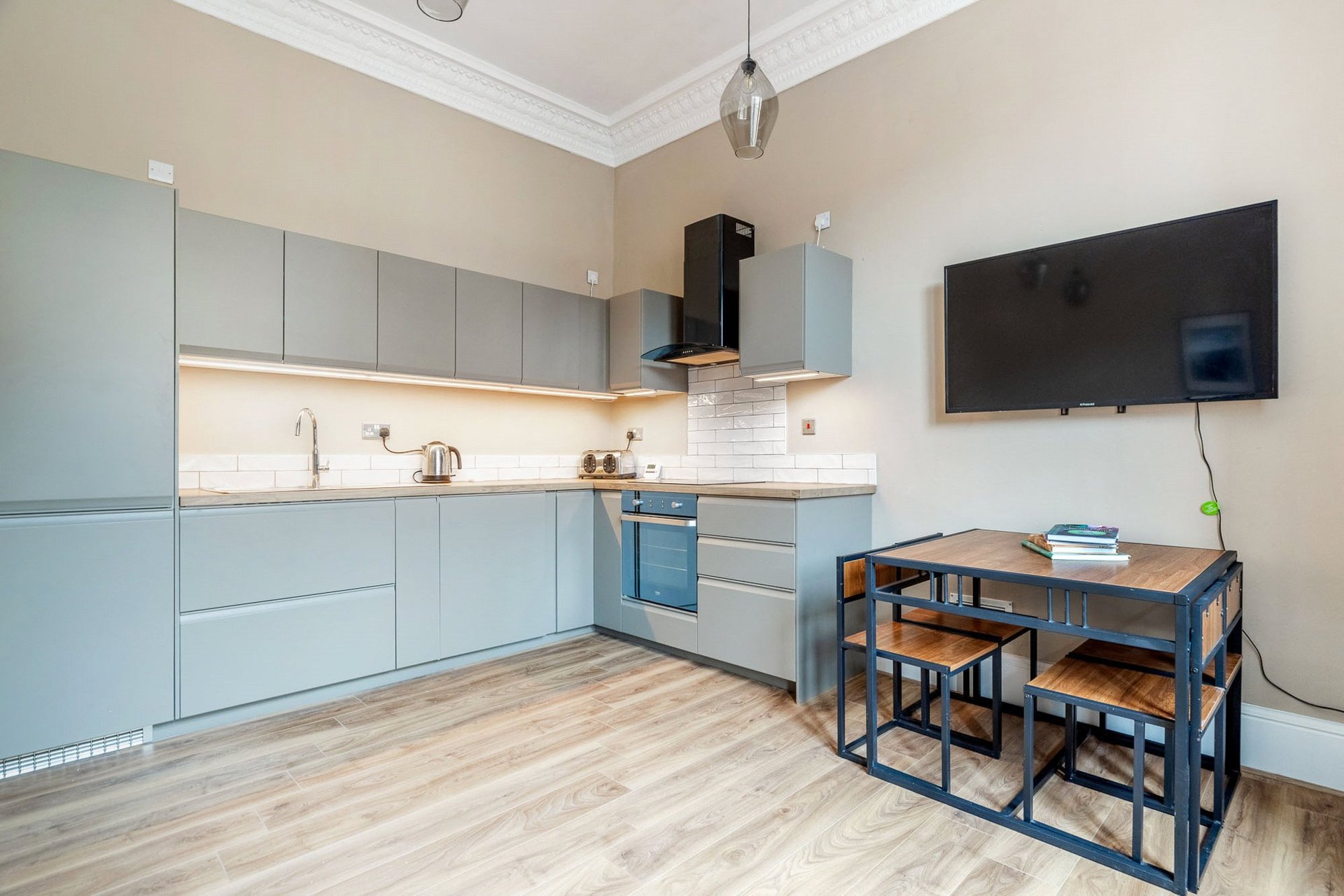 2/2, 3 Bolton Drive, Mount Florida, Glasgow, G42 9DX - Picture #3