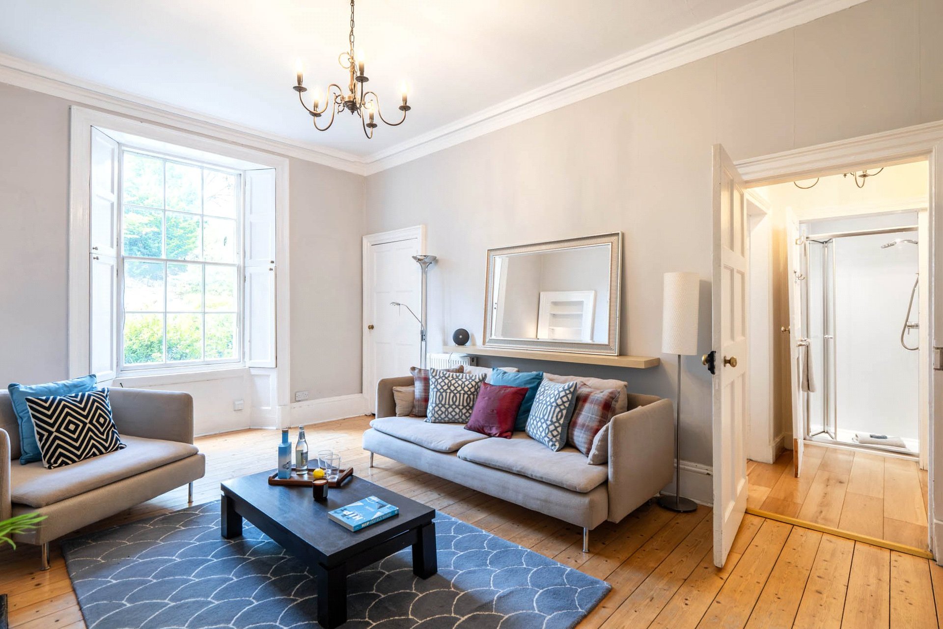 4/2 Browns Place, Edinburgh, EH1 2HX - Picture #4