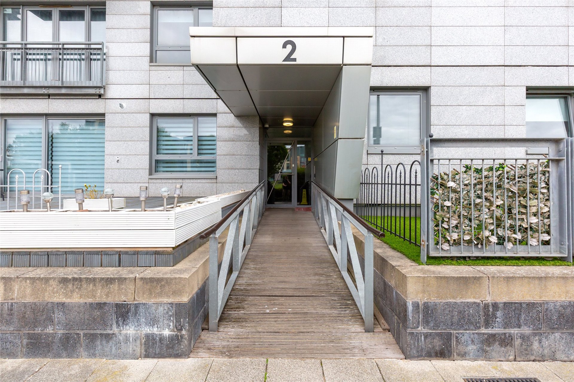 2/6 Western Harbour Terrace, Western Harbour, Leith, Edinburgh, EH6 6JQ - Picture #3