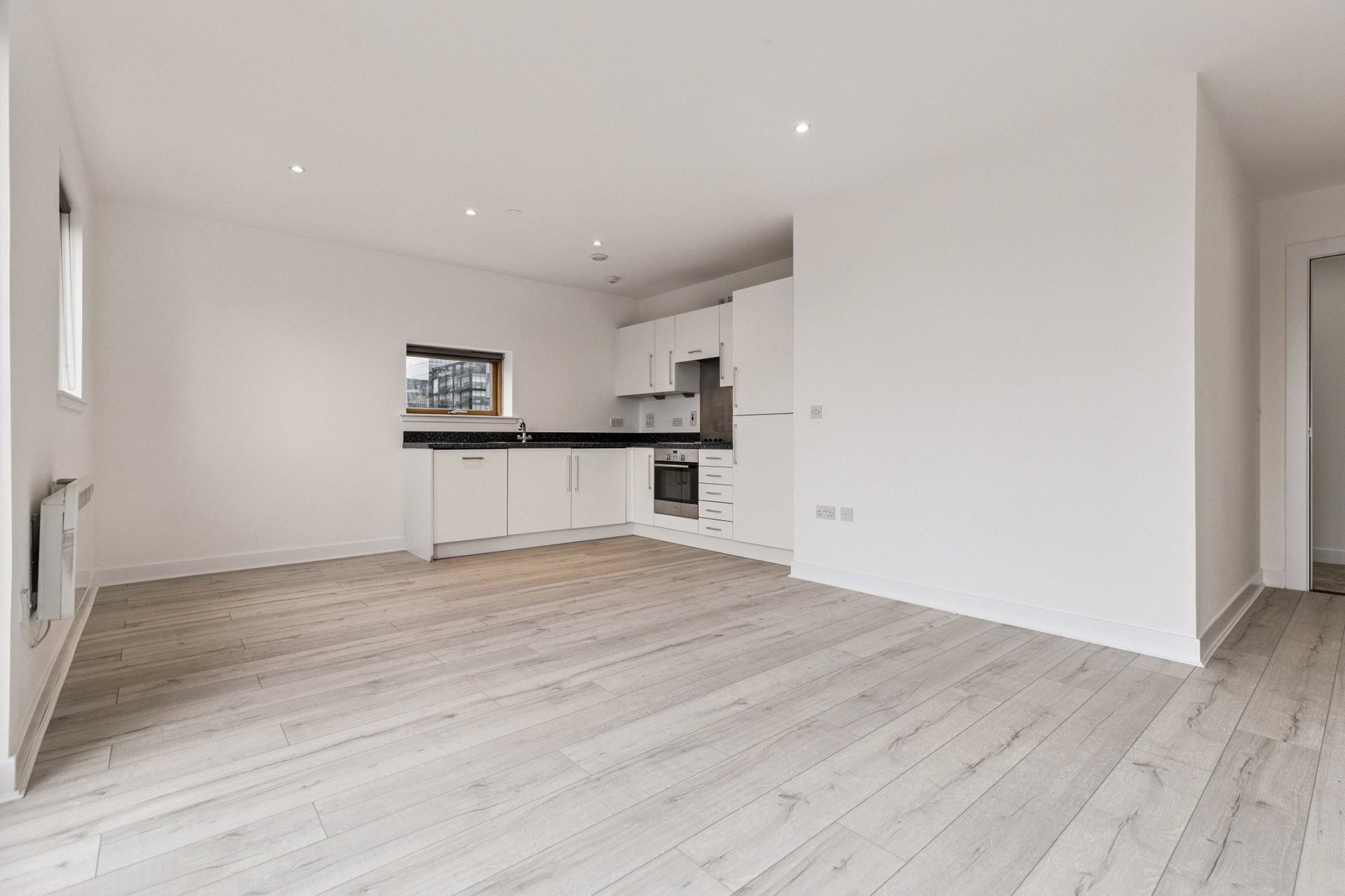 Flat 8/6 Block 1, 490 Argyle Street, Glasgow City, G2 8AJ - Picture #5