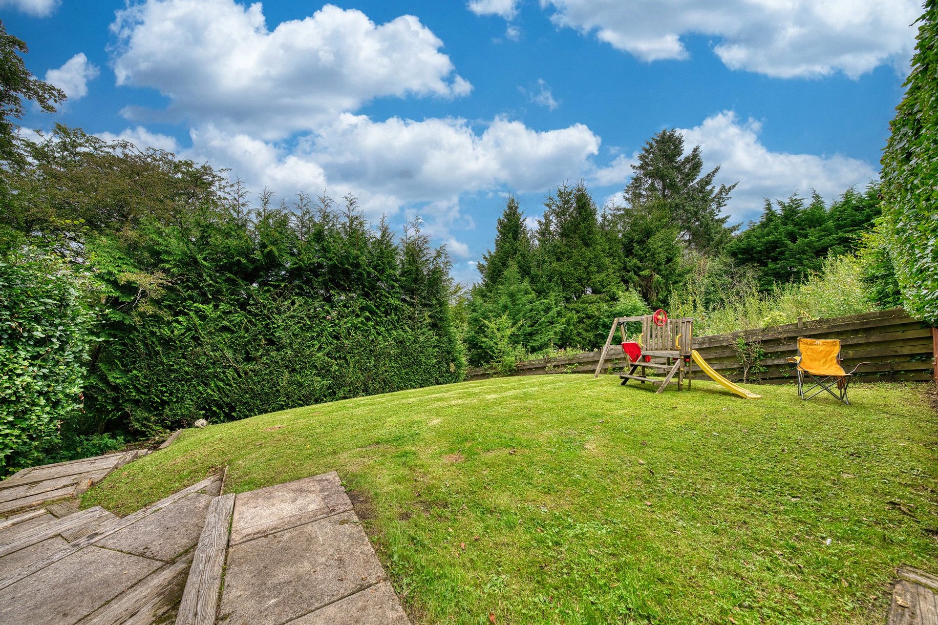 20 Ballaig Avenue, Bearsden, G61 4HA - Picture #45