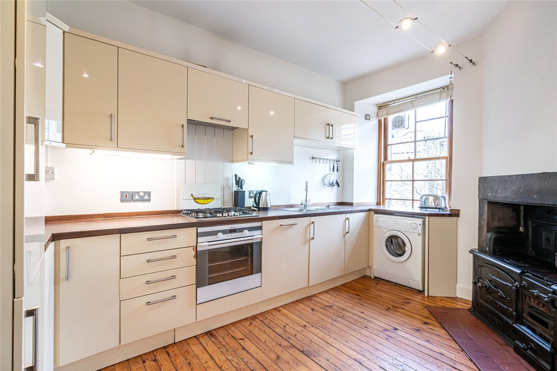 Flat 6, 12 Gardners Crescent, Fountainbridge, Edinburgh, EH3 8DE - Picture #5