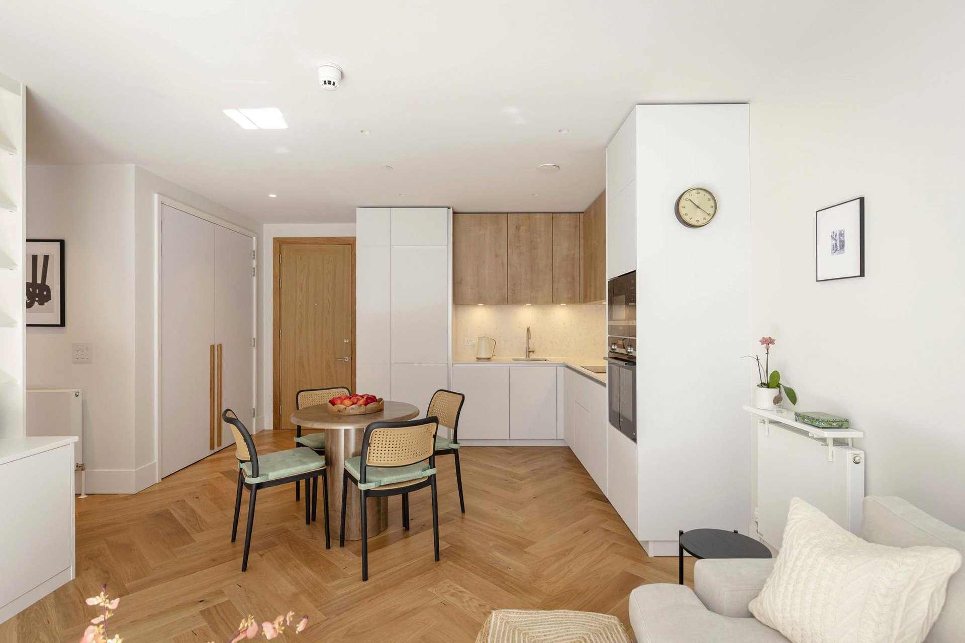 Flat 54 (Pavilion A), 1 St James Place, Pavilion A, Edinburgh, Midlothian, EH1 3BP - Picture #12