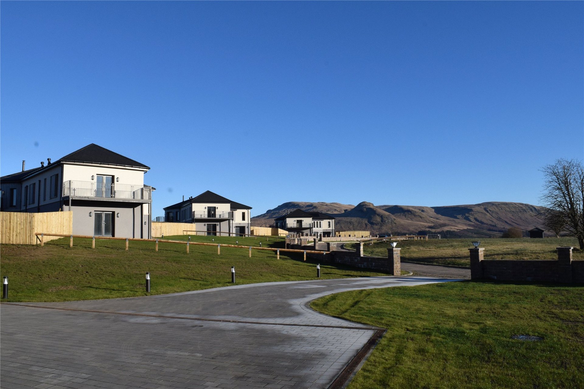 Plot 4 Queens View Crescent, Dumgoyne, Glasgow, Stirlingshire, G63 9QP - Picture #2