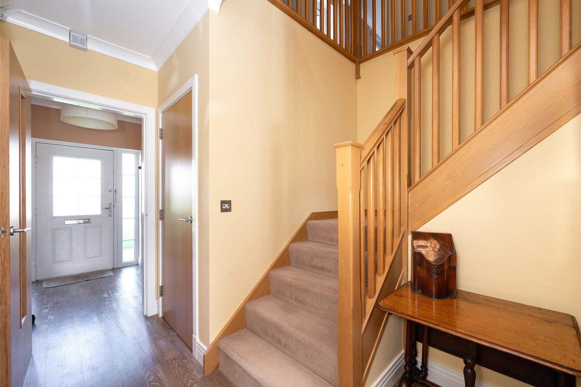 Newcraig, 53 Abbey Park, Auchterarder, PH3 1EN - Picture #2