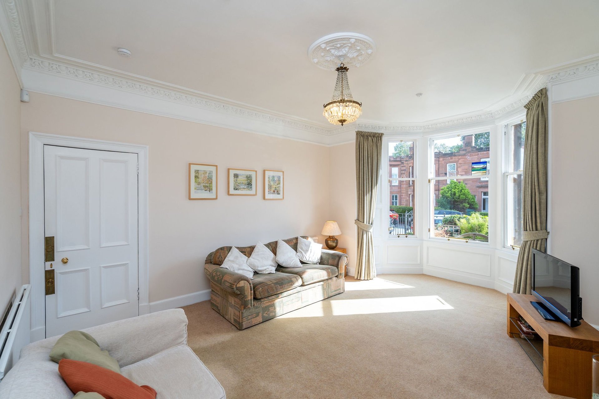 60 Comiston Drive, Morningside, Edinburgh, EH10 5QS - Picture #3