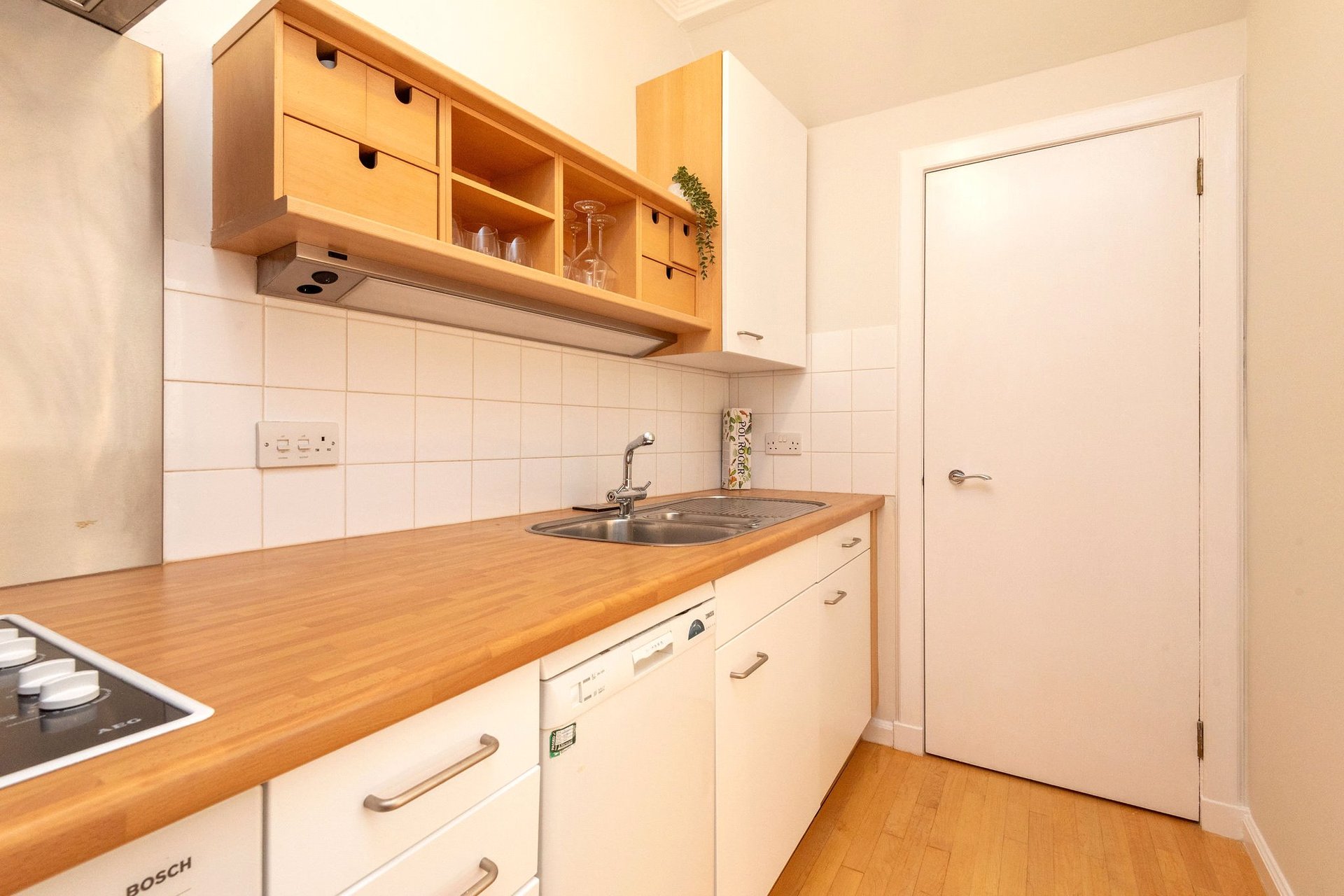 Flat 10, 4 Advocates Close, Edinburgh, Midlothian, EH1 1PS - Picture #6