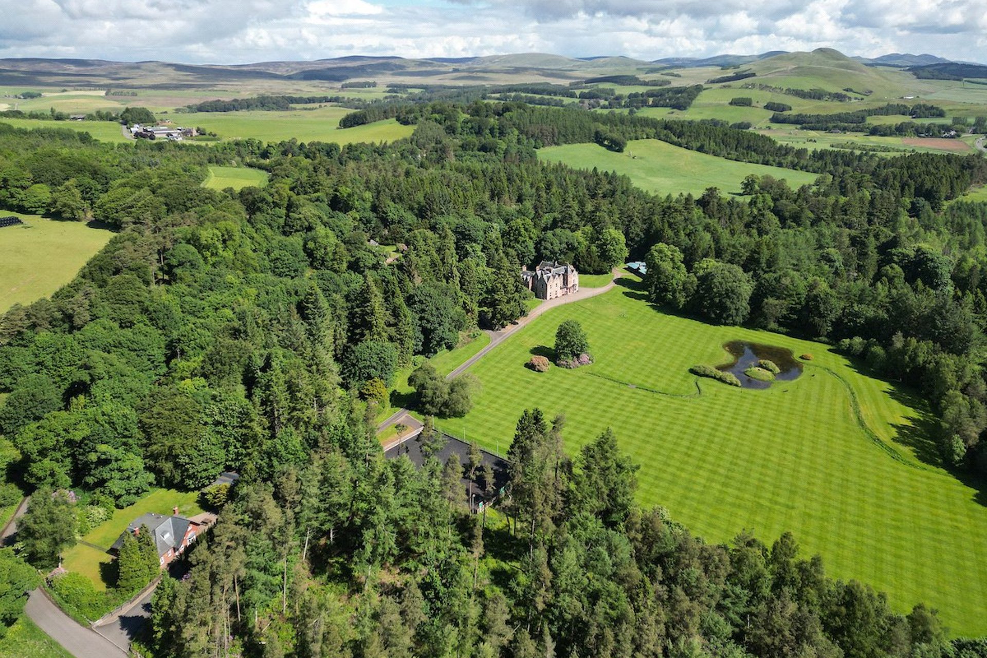 Dolphinton House Estate, Dolphinton, West Linton, South Lanarkshire, EH46 7AB - Picture #2