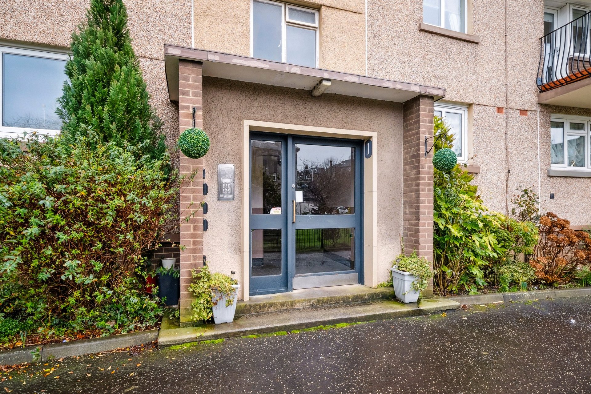 Flat 8, 1 Maidencraig Court, Craigleith, Edinburgh, EH4 2BQ - Picture #21