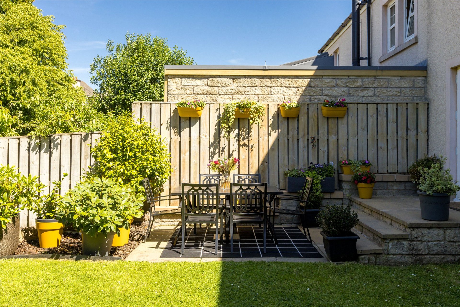 2 Syme Place, Greenbank, Edinburgh, EH10 5GA - Picture #36