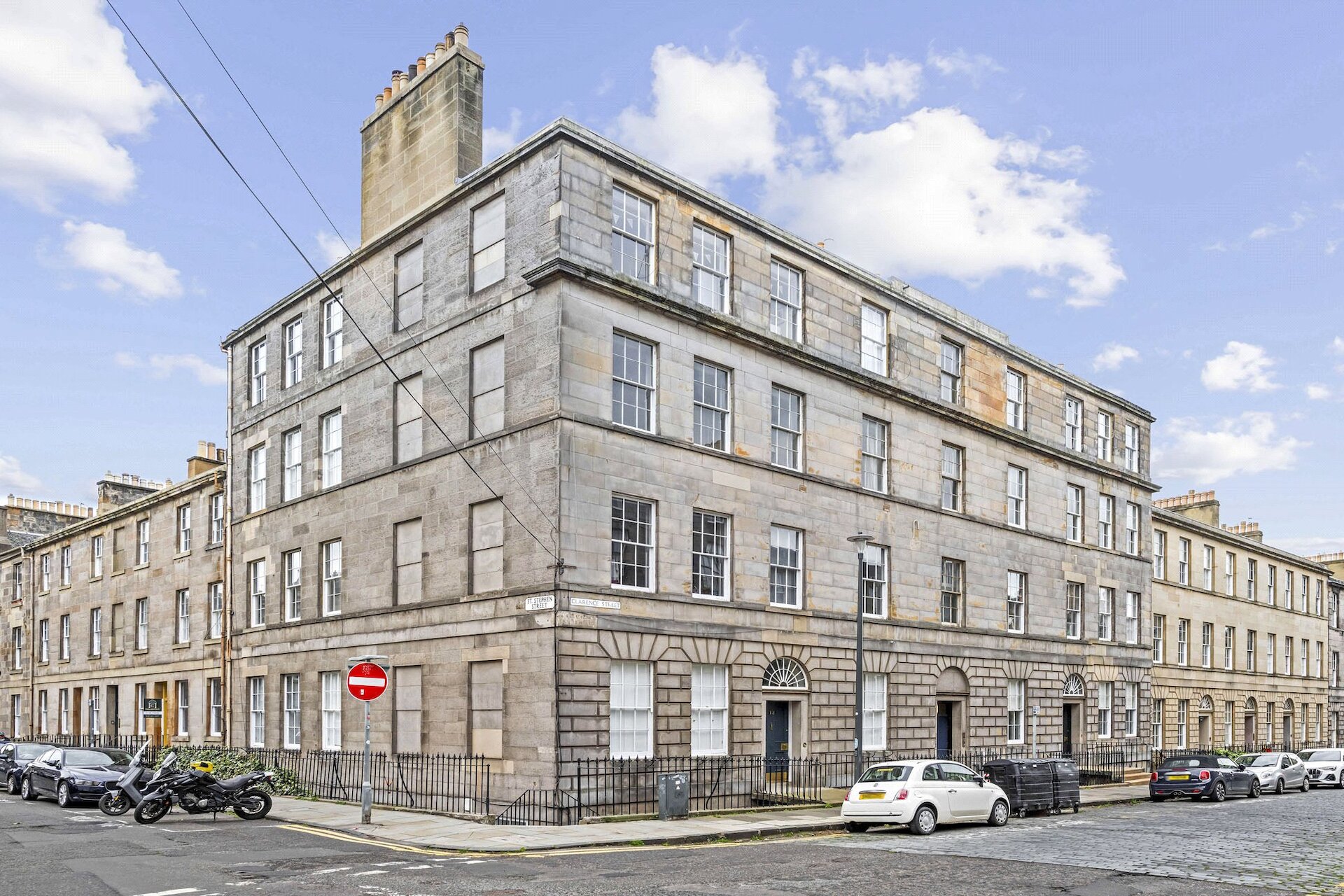 34 Clarence Street, Edinburgh, EH3 5AF - Picture #2