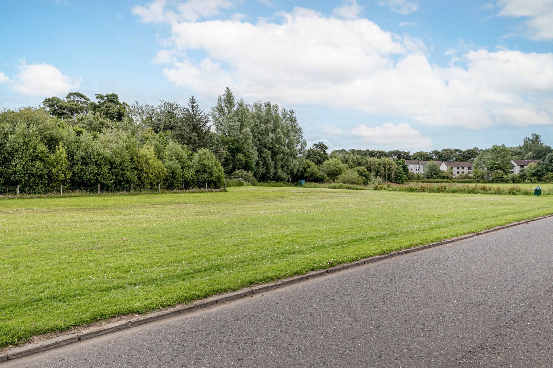 30 Leslie Avenue, Newton Mearns, Glasgow, G77 6JE - Picture #39
