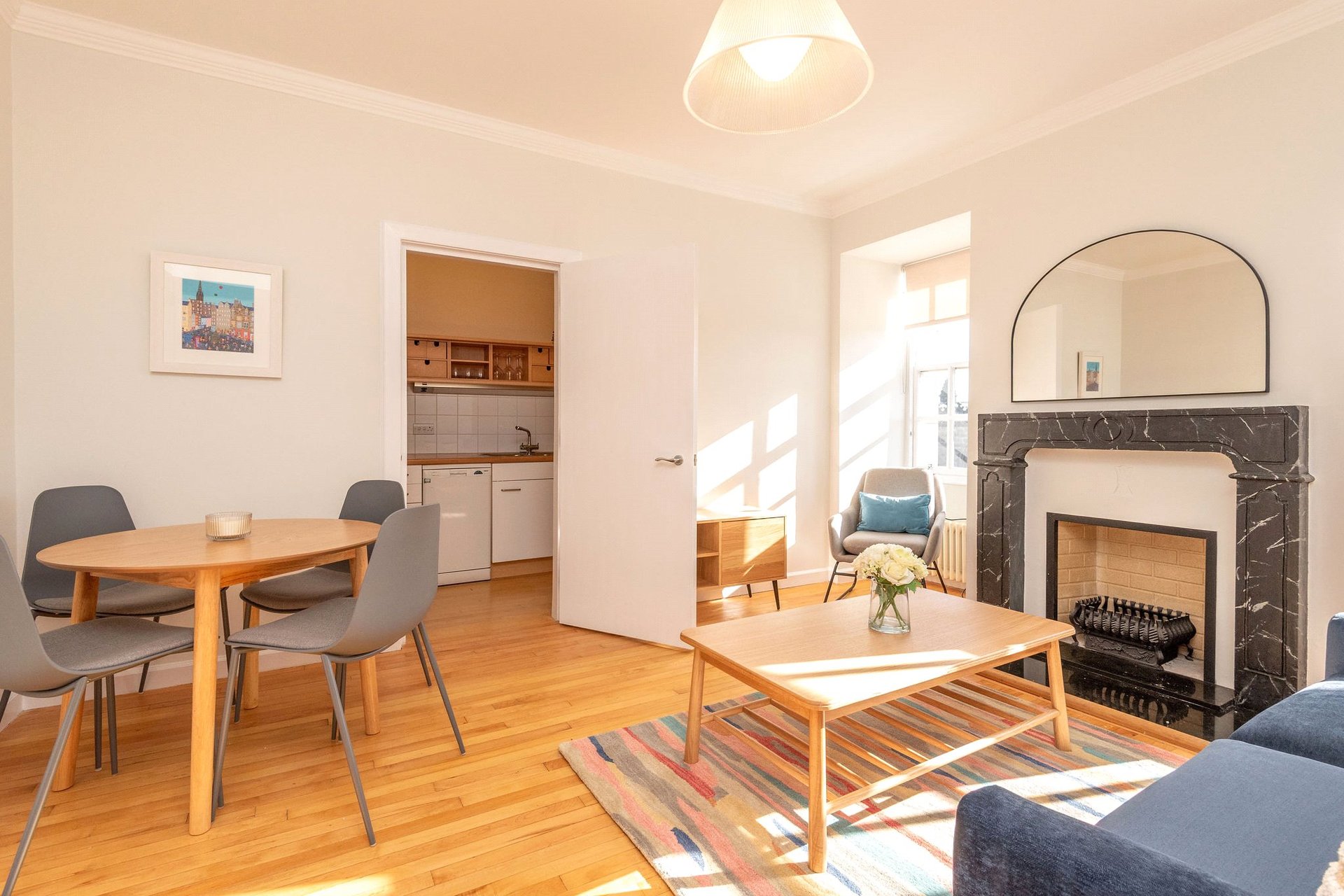 Flat 10, 4 Advocates Close, Edinburgh, Midlothian, EH1 1PS - Picture #3