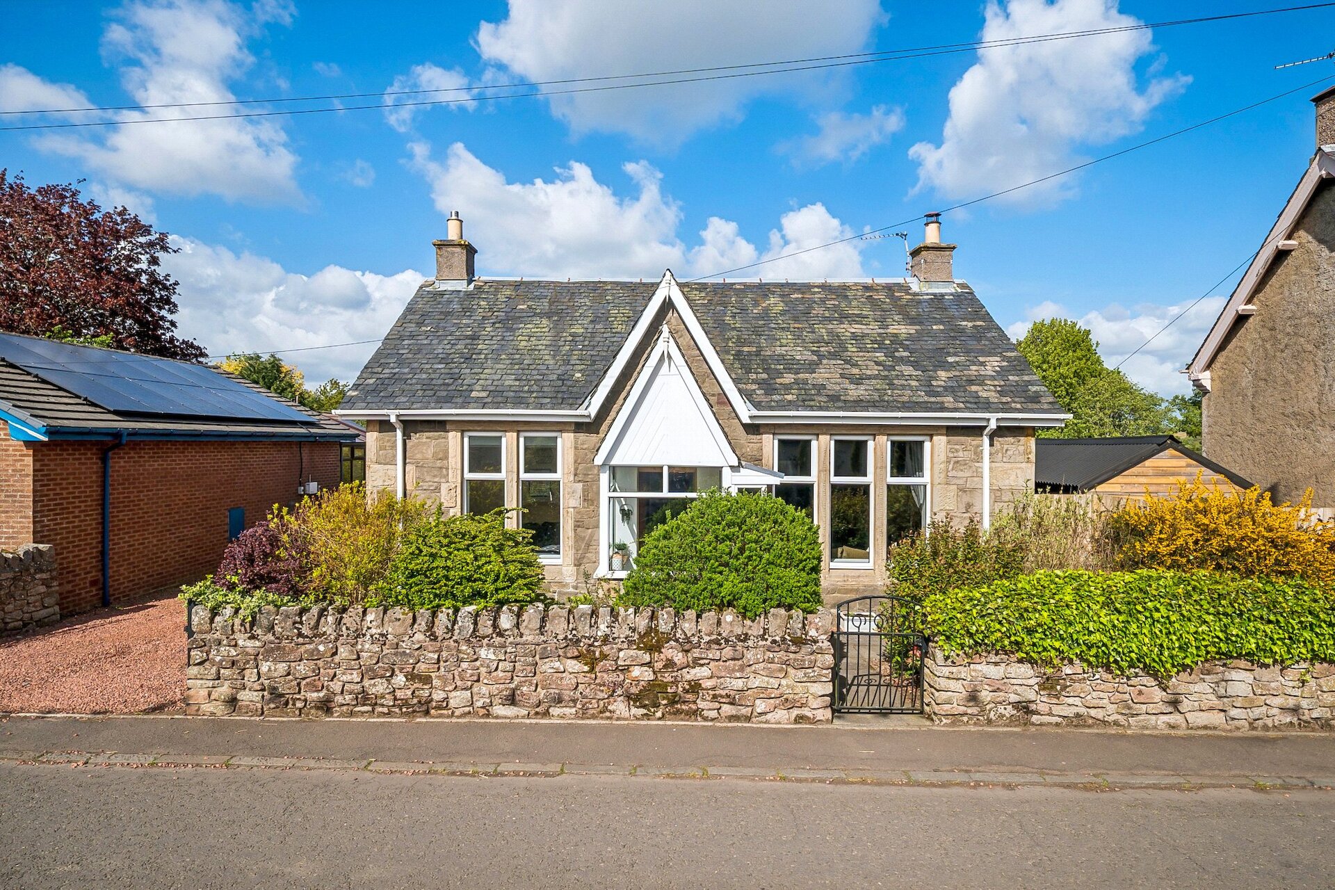 71 Main Street, Symington, Biggar, ML12 6LL - Picture #1