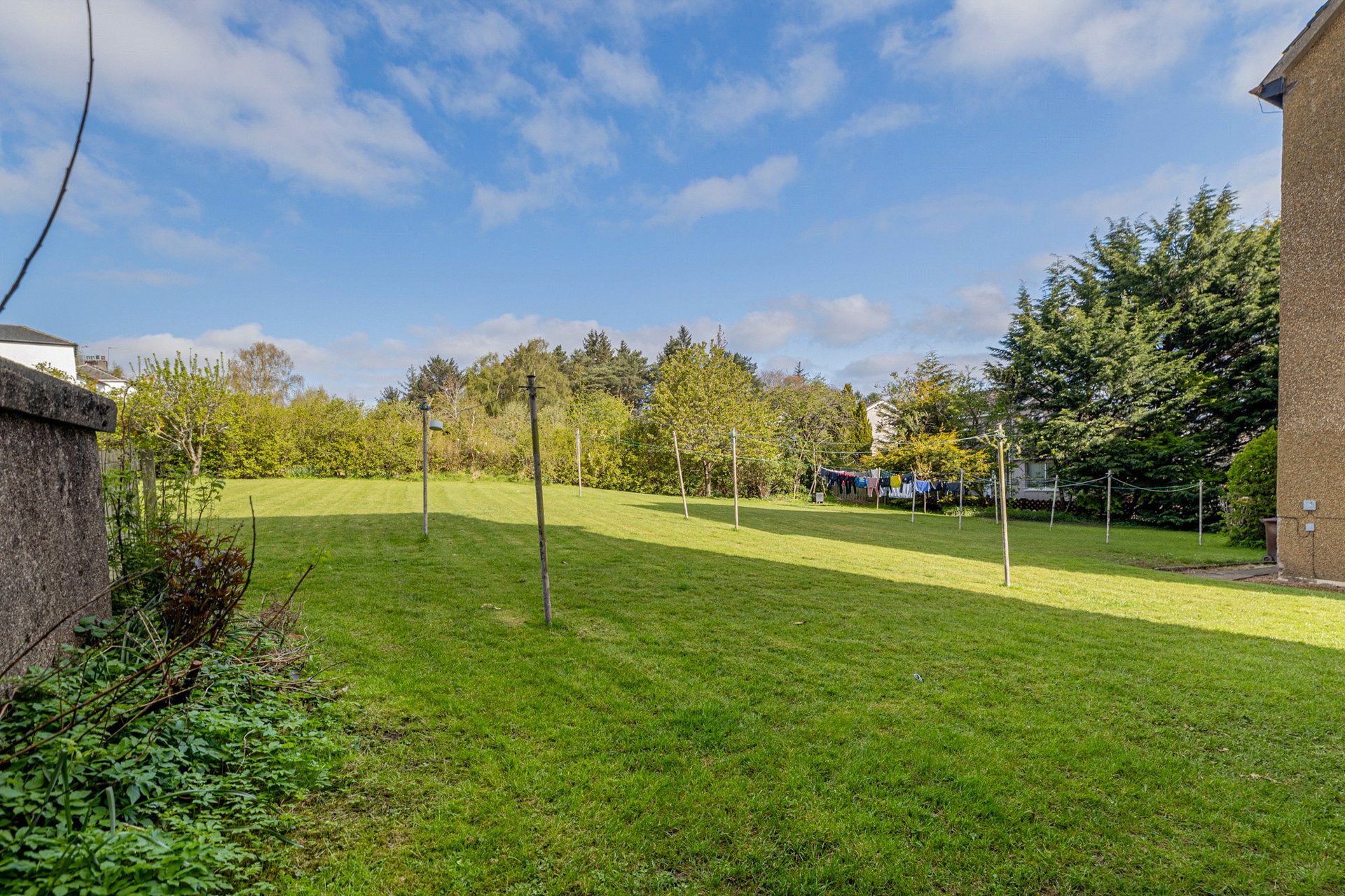 8 Orchard Court, Thornliebank, Glasgow, G46 7BL - Picture #17