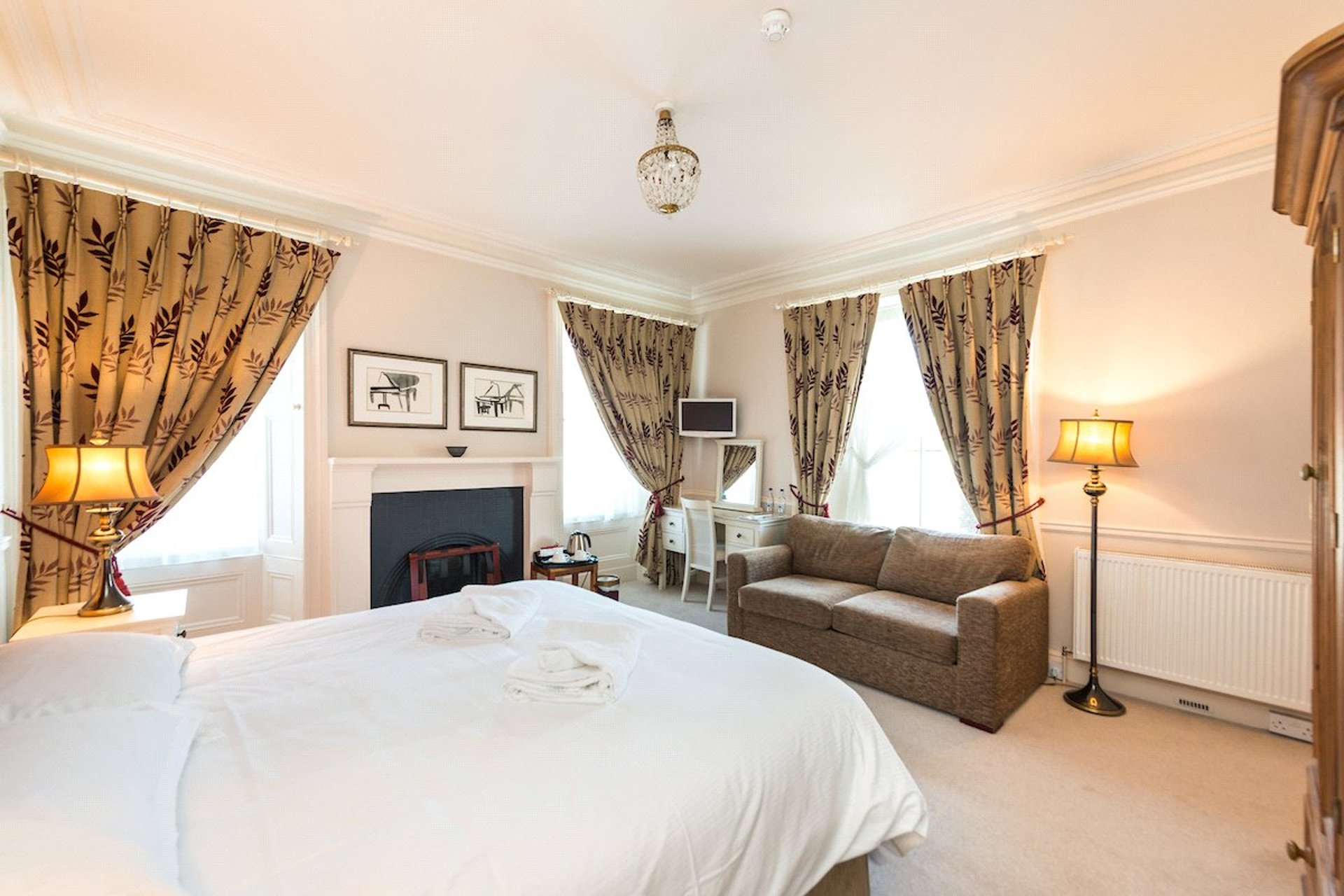Barley Bree, 6 Willoughby Street, Muthill, Crieff, PH5 2AB - Picture #10