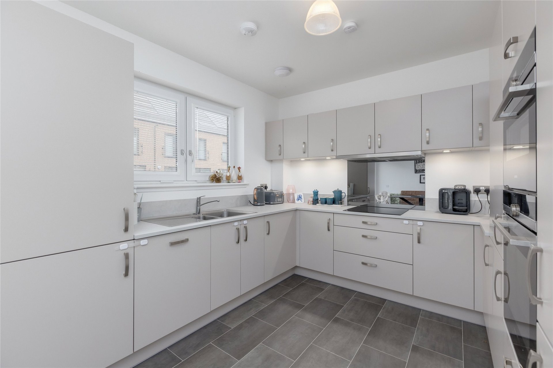 14 Fletcher Crescent, Edinburgh, Midlothian, EH6 6AS - Picture #3